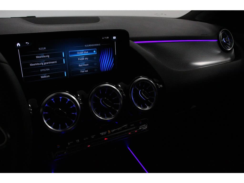 Mercedes-Benz GLA 200 163pk DCT Automaat Progressive thumbnail 20