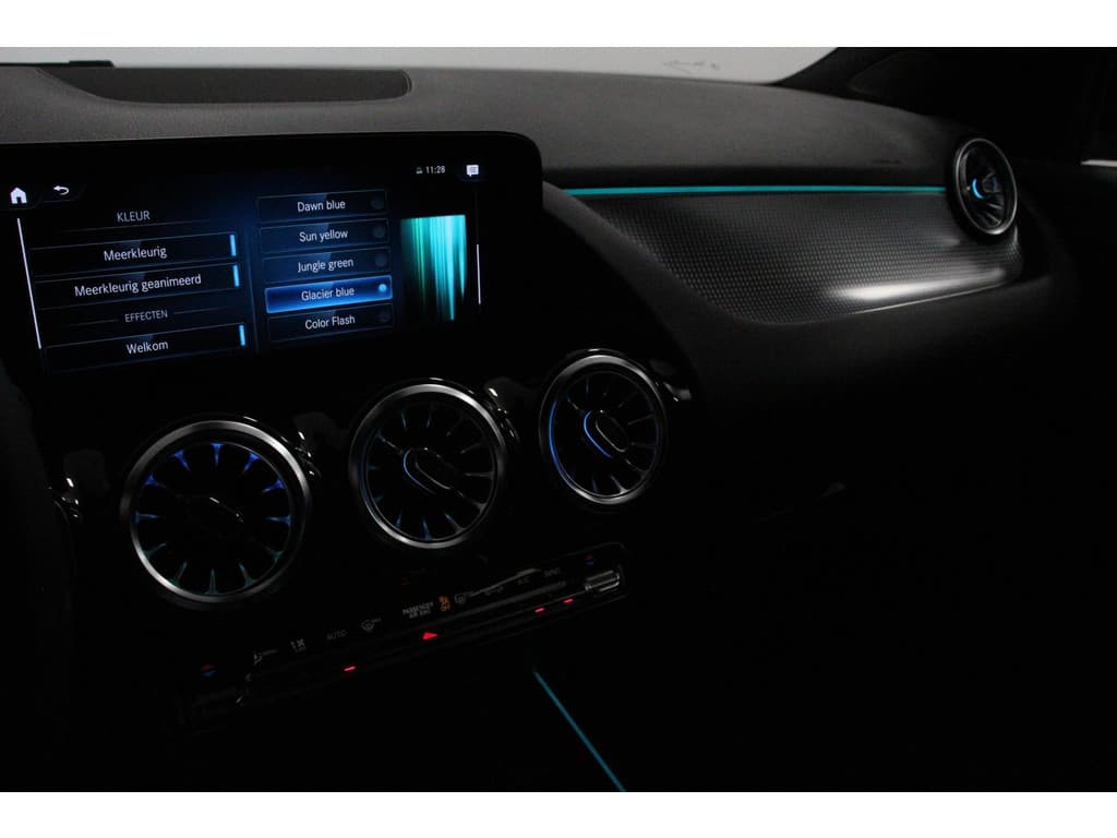 Mercedes-Benz GLA 200 163pk DCT Automaat Progressive thumbnail 21