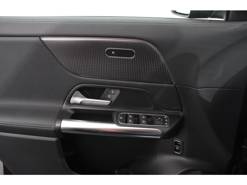 Mercedes-Benz GLA 200 163pk DCT Automaat Progressive thumbnail 22