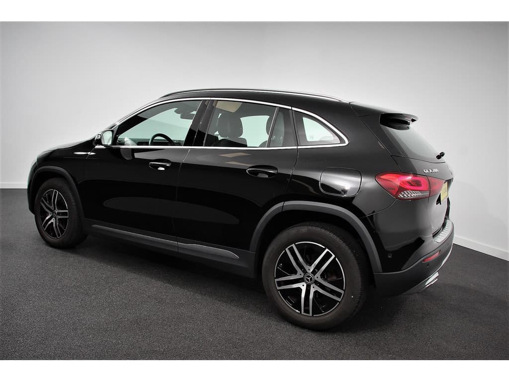 Mercedes-Benz GLA 200 163pk Automaat Progressive thumbnail 23