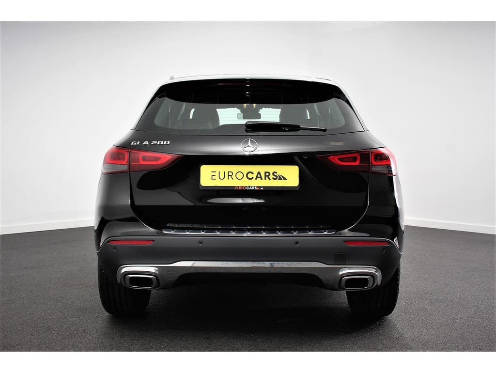 Mercedes-Benz GLA 200 163pk Automaat Progressive thumbnail 3