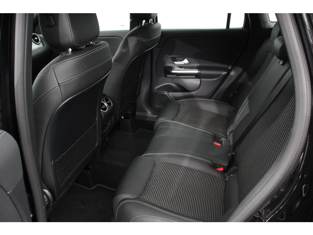 Mercedes-Benz GLA 200 163pk Automaat Progressive thumbnail 8