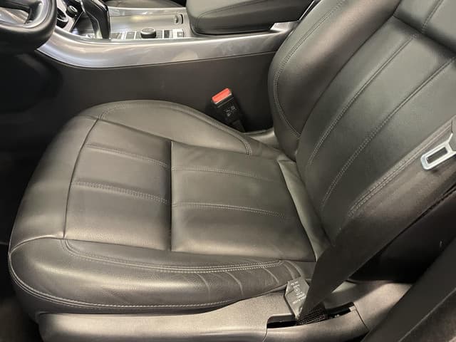 Land Rover Range Rover Sport P400e SE thumbnail 19