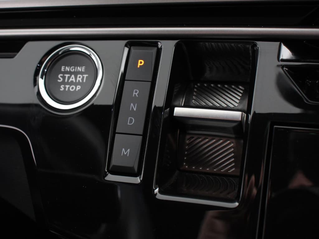 Peugeot 5008 1.2 Hybrid 145pk Automaat Allure 7p thumbnail 22