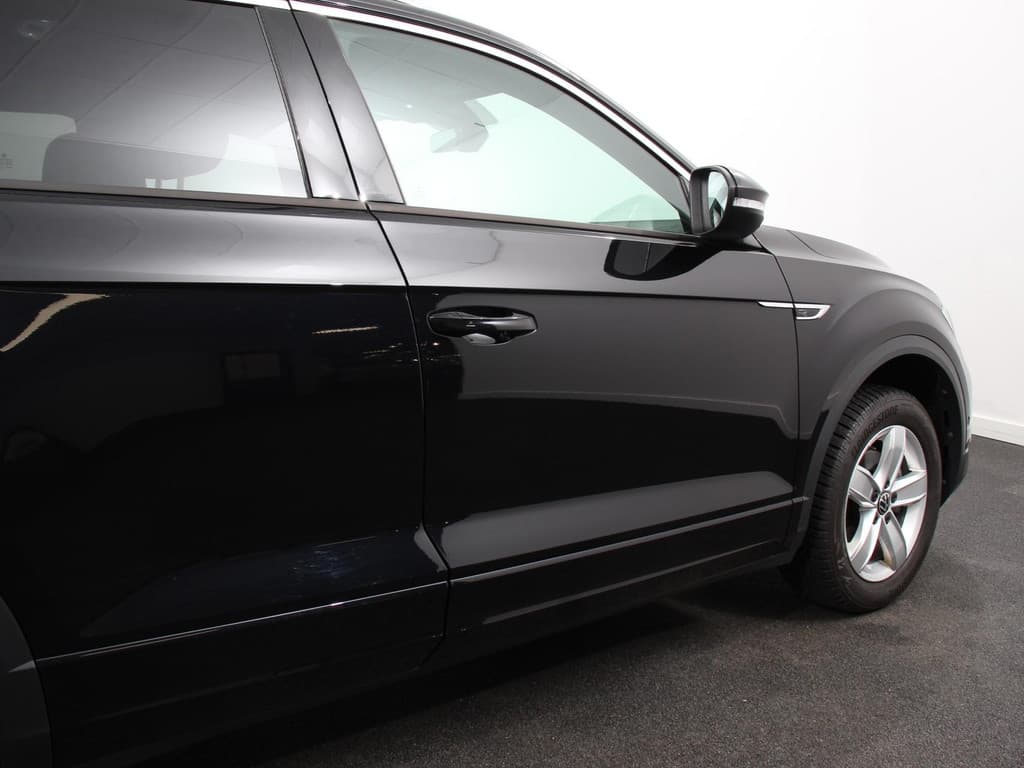 Volkswagen T-Roc 1.5 TSI DSG R-Line thumbnail 29