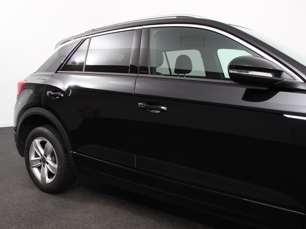 Volkswagen T-Roc 1.5 TSI DSG R-Line thumbnail 30