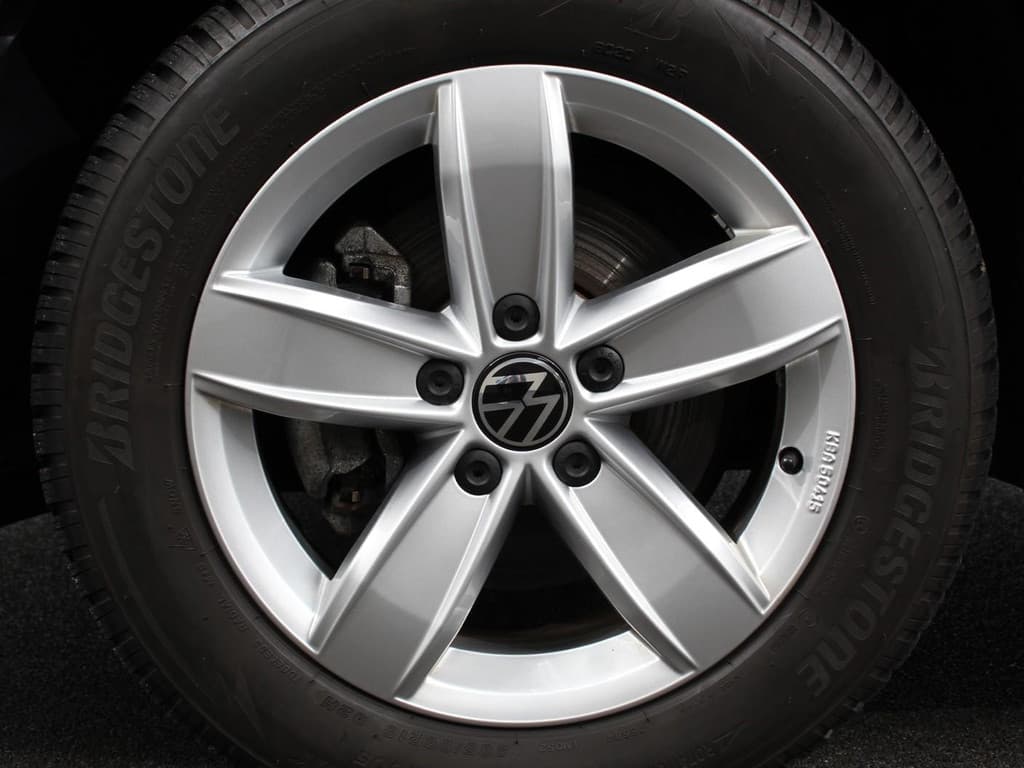 Volkswagen T-Roc 1.5 TSI DSG R-Line thumbnail 34