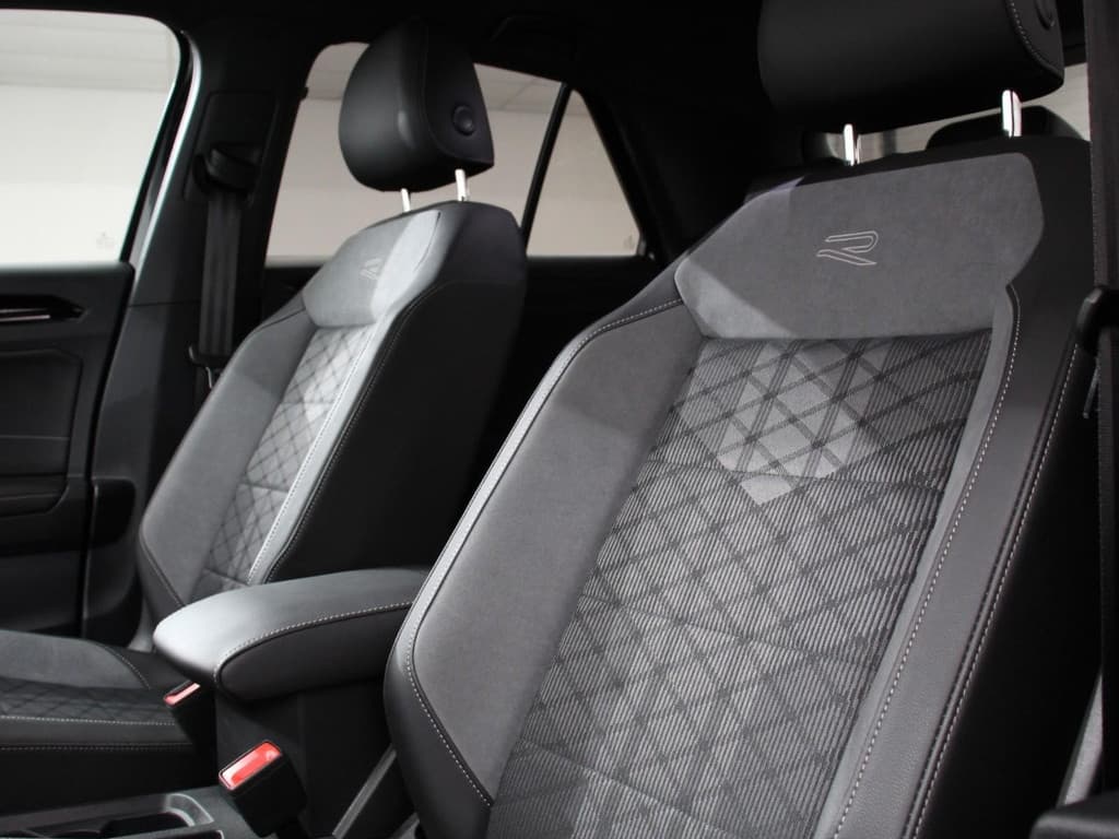 Volkswagen T-Roc 1.5 TSI DSG R-Line thumbnail 9