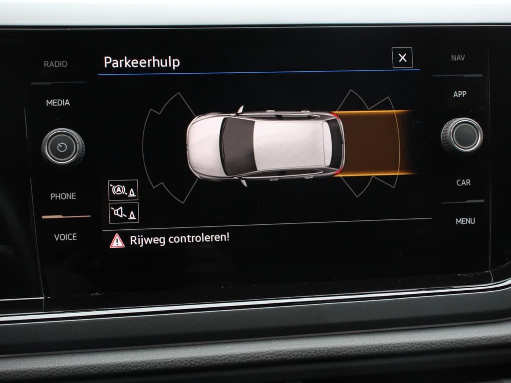 Volkswagen Polo 1.0 TSI R-Line DSG thumbnail 25