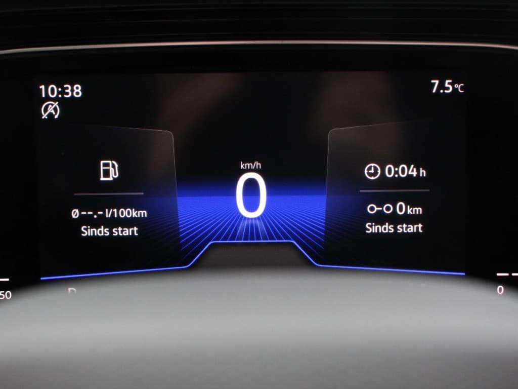 Volkswagen Polo 1.0 TSI R-Line DSG thumbnail 3