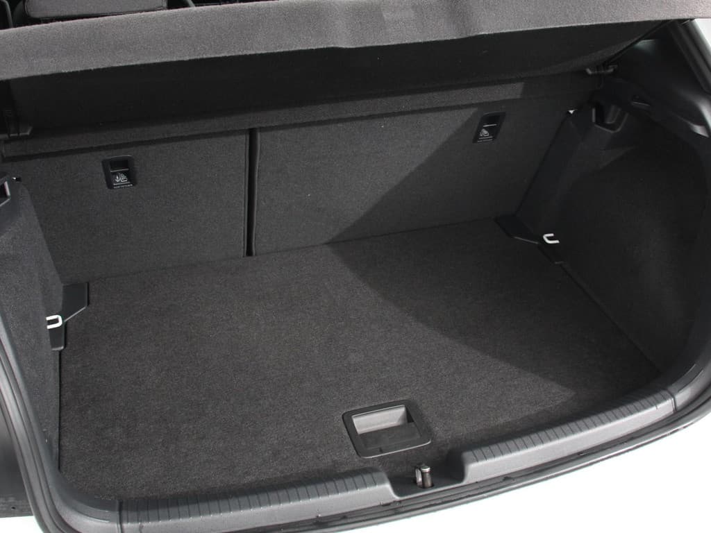 Volkswagen Polo 1.0 TSI R-Line DSG thumbnail 36