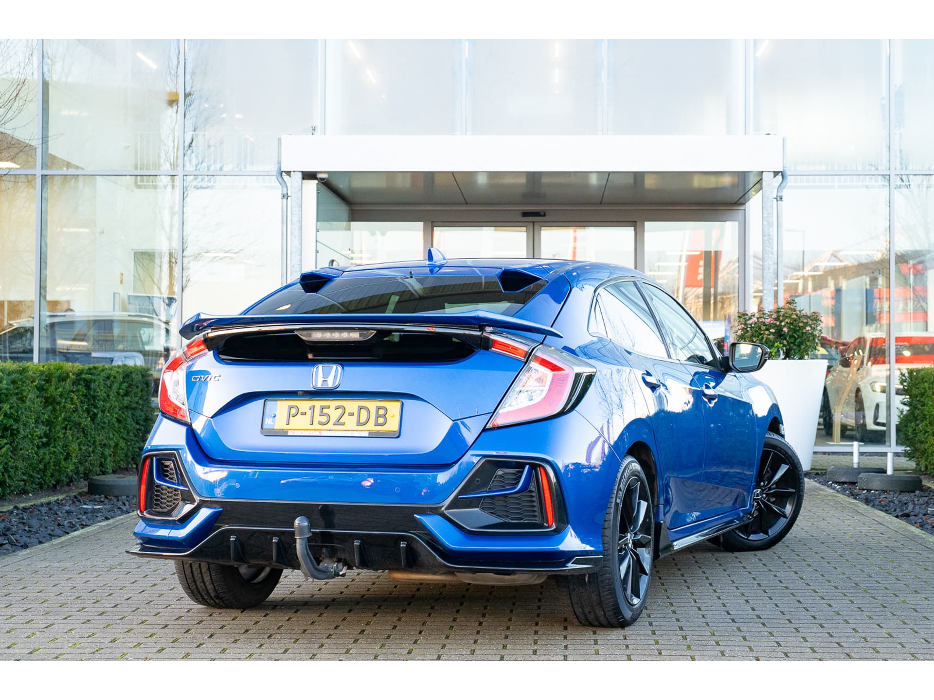 Honda Civic 1.0i VTEC EXECUTIVE SPORTPACK thumbnail 3