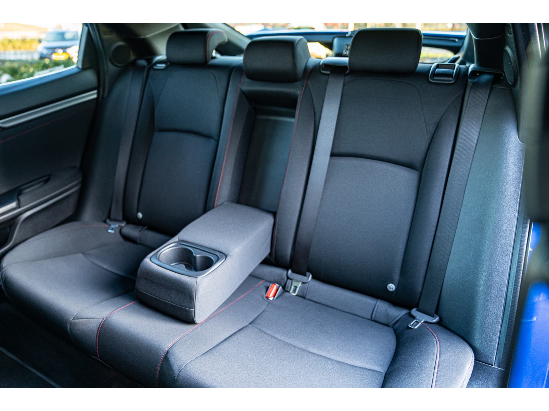 Honda Civic 1.0i VTEC EXECUTIVE SPORTPACK thumbnail 9