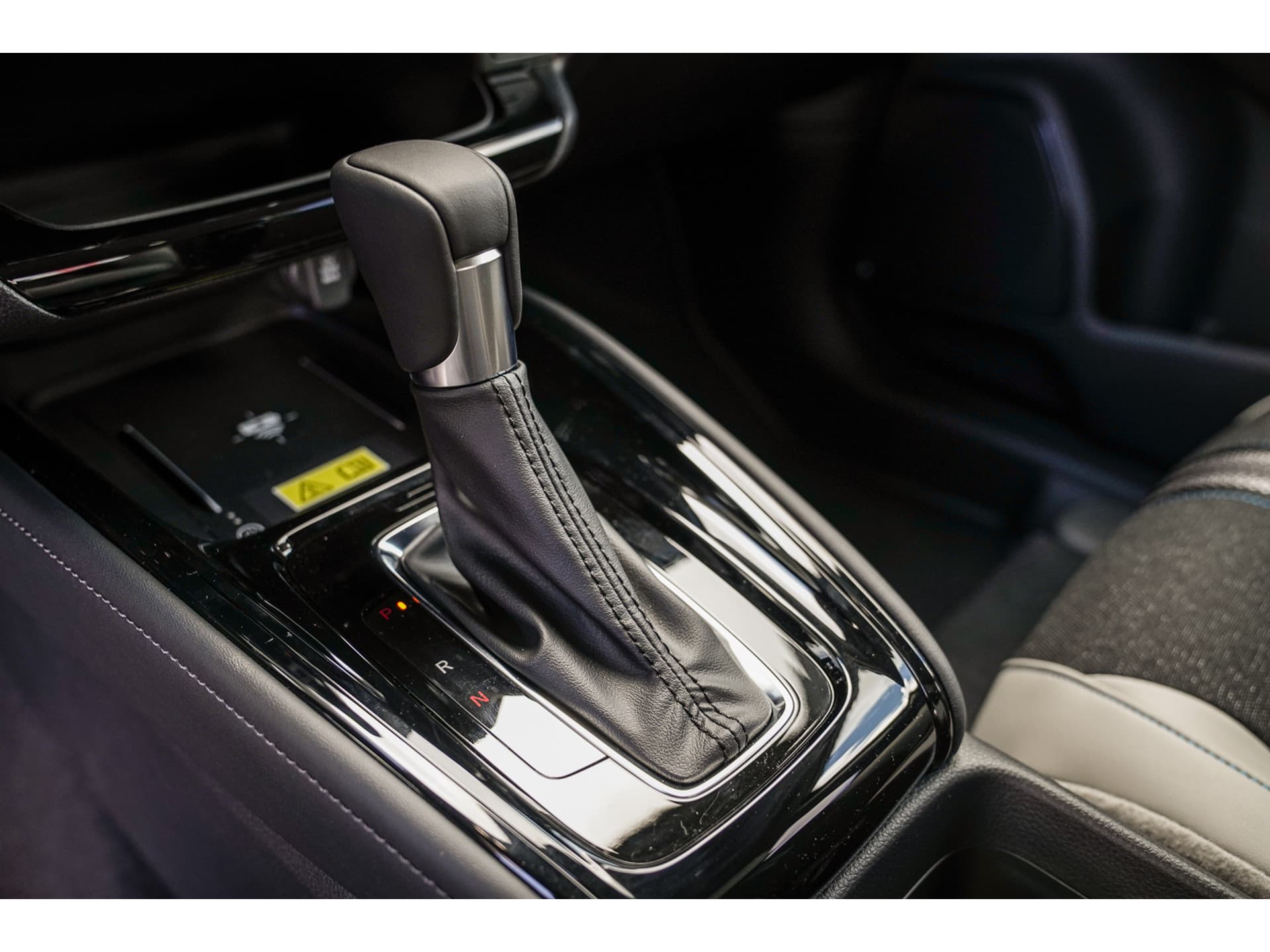 Honda HR-V 1.5i e:HEV ADVANCE STYLE thumbnail 4