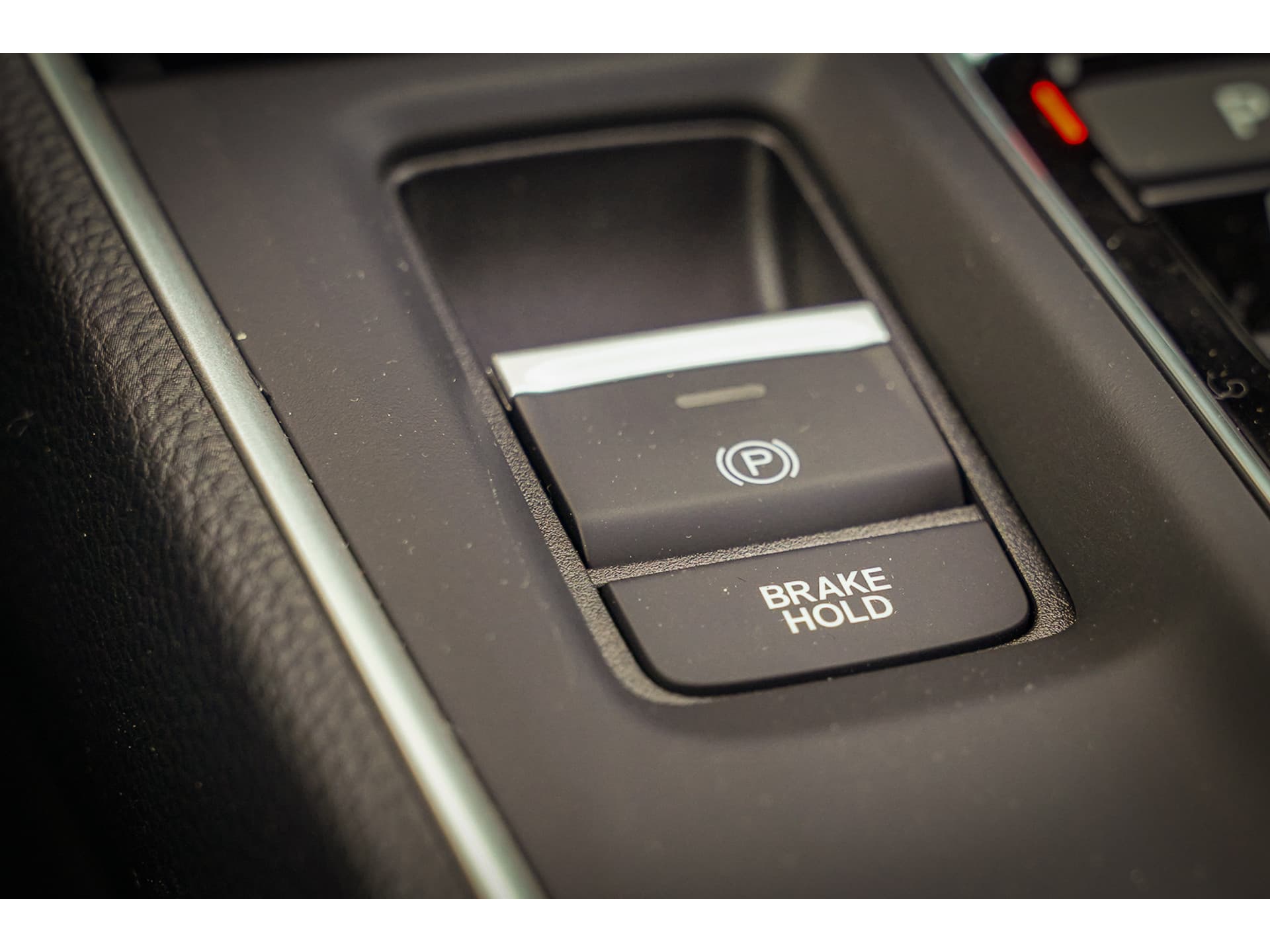 Honda CR-V 2.0i e:HEV ELEGANCE thumbnail 38