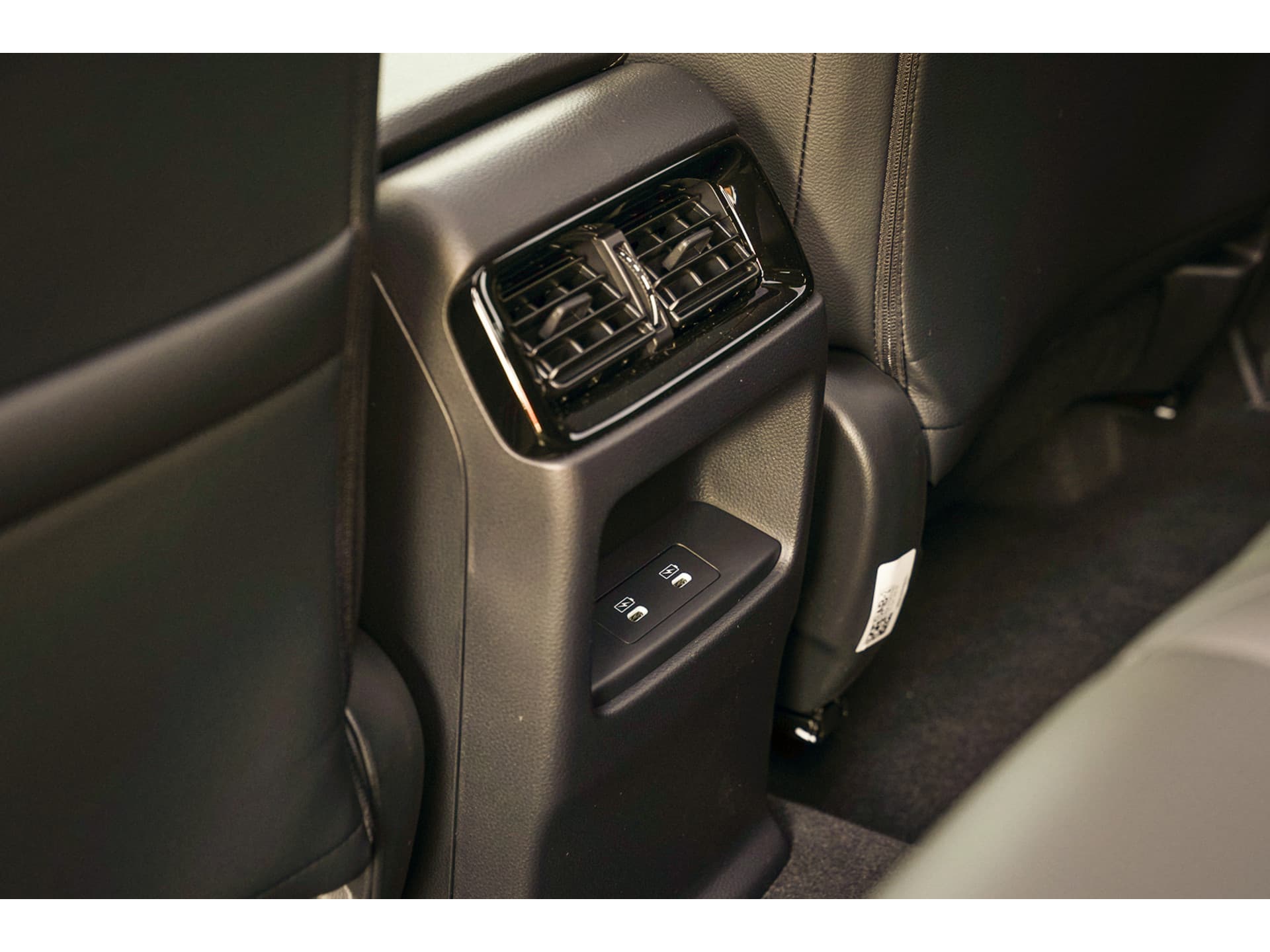 Honda CR-V 2.0i e:HEV ELEGANCE thumbnail 43