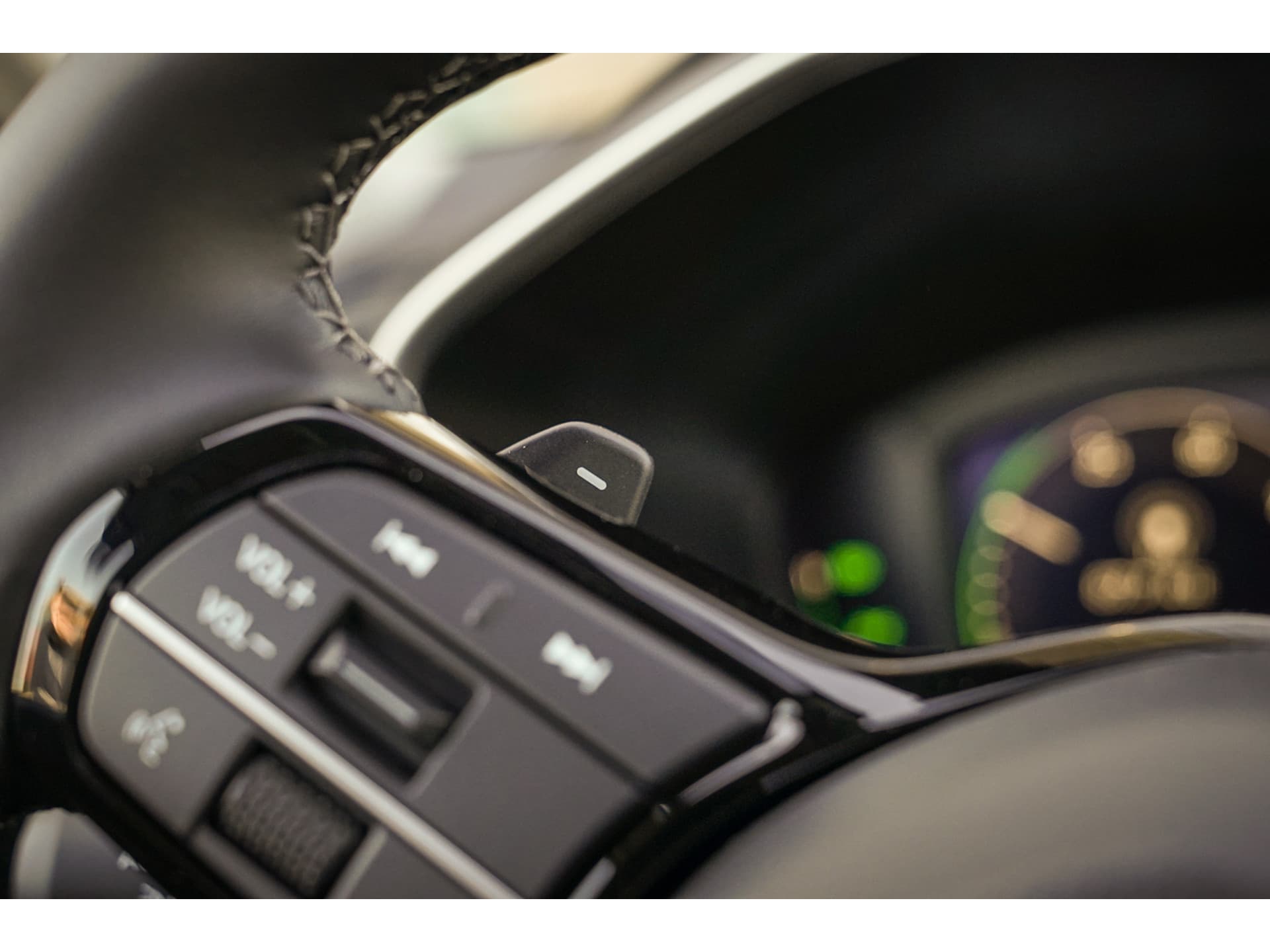 Honda CR-V 2.0i e:HEV ELEGANCE thumbnail 46