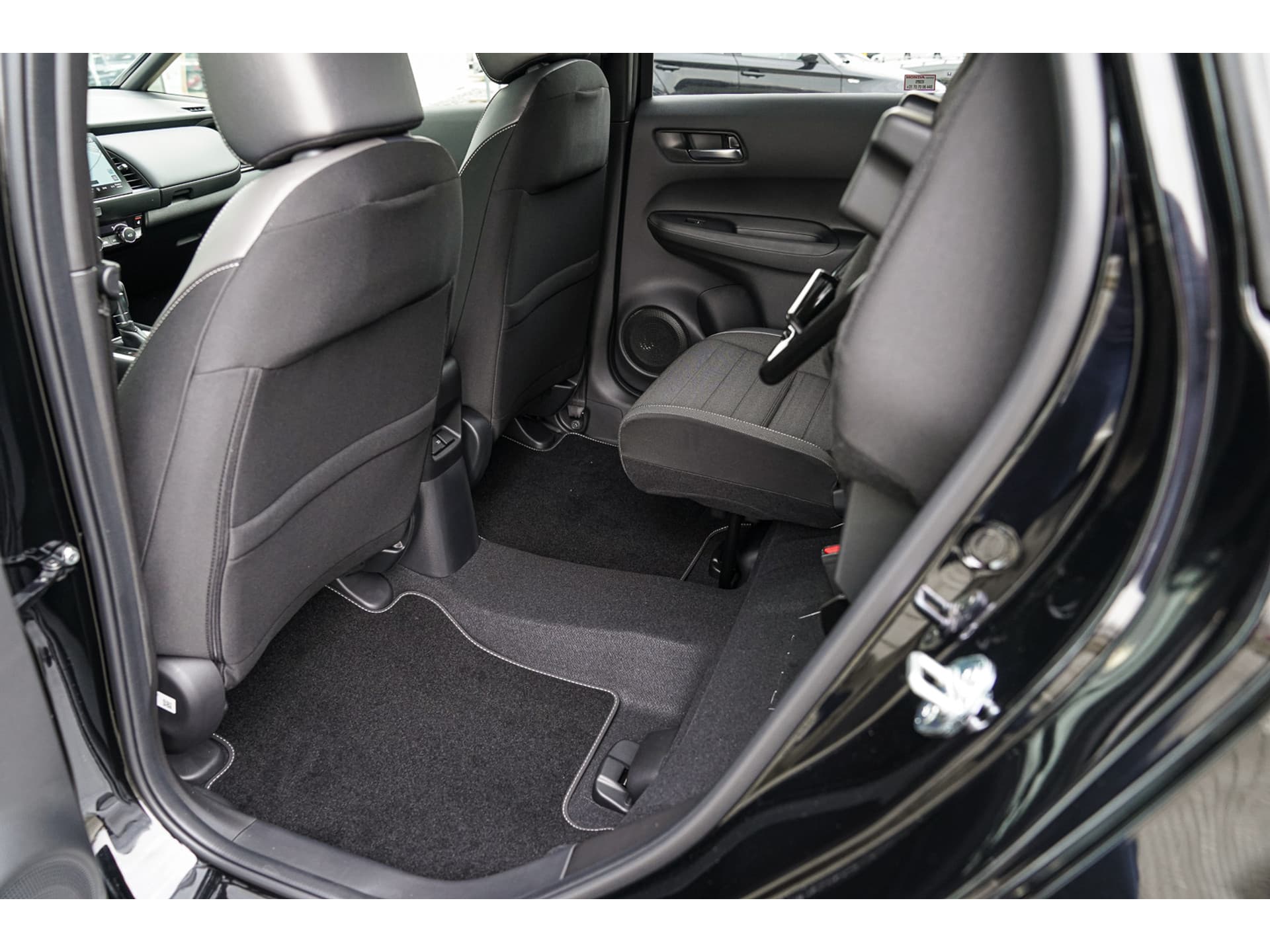 Honda Jazz 1.5i e:HEV ADVANCE CROSSTAR thumbnail 32