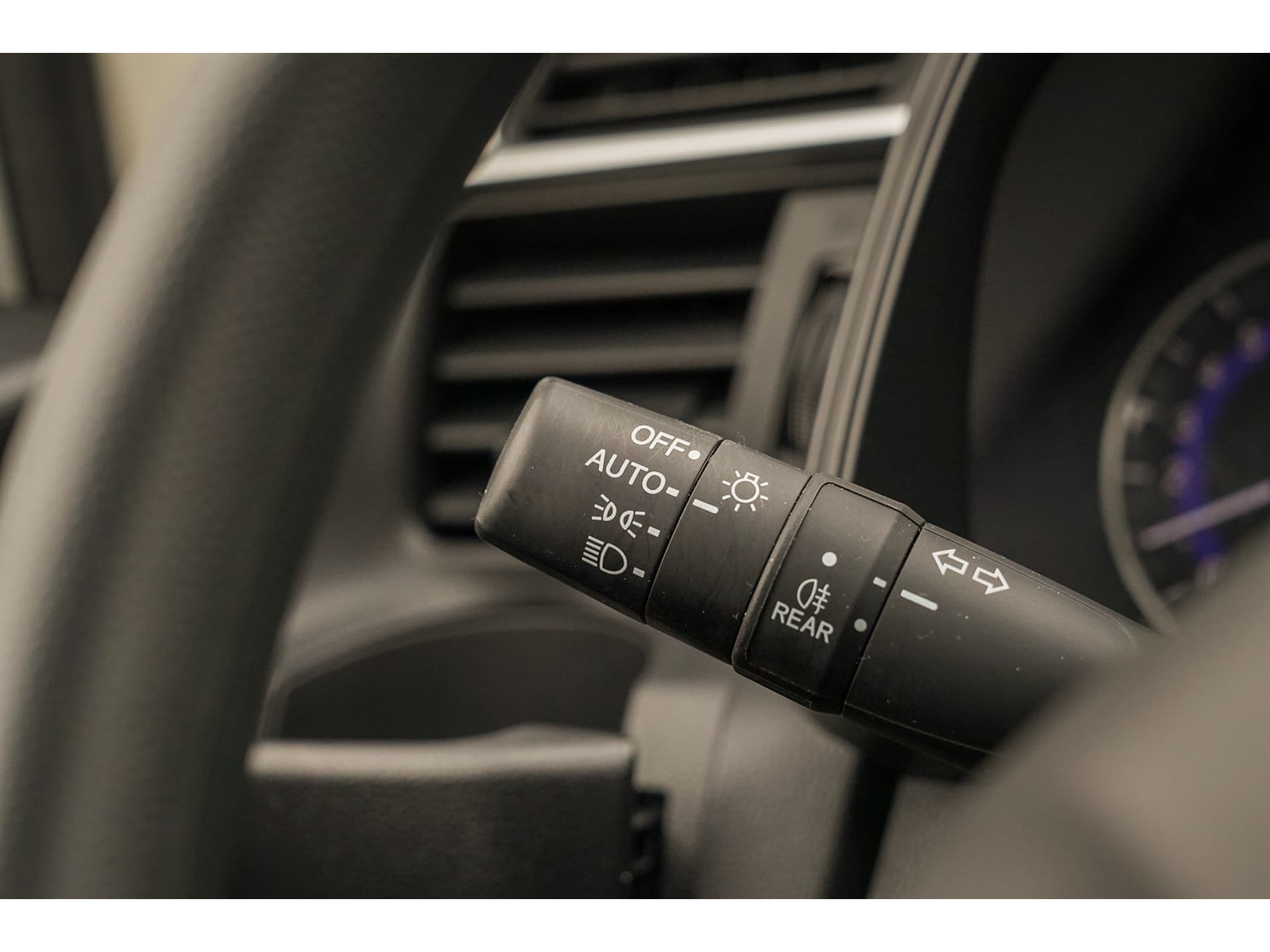 Honda Jazz 1.3i VTEC COMFORT thumbnail 22