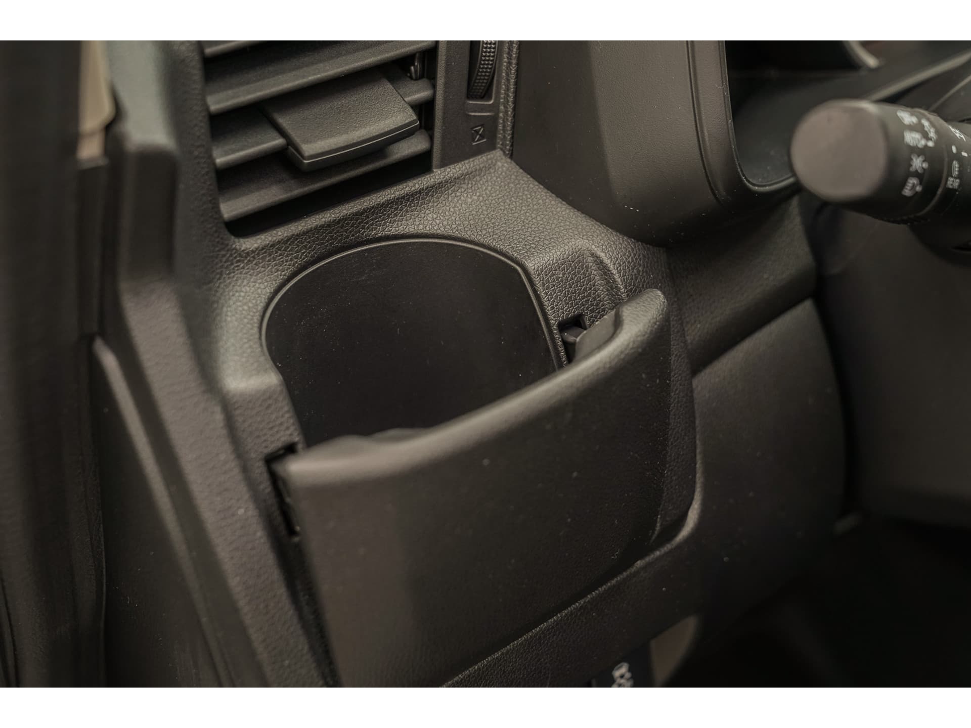 Honda Jazz 1.3i VTEC COMFORT thumbnail 45