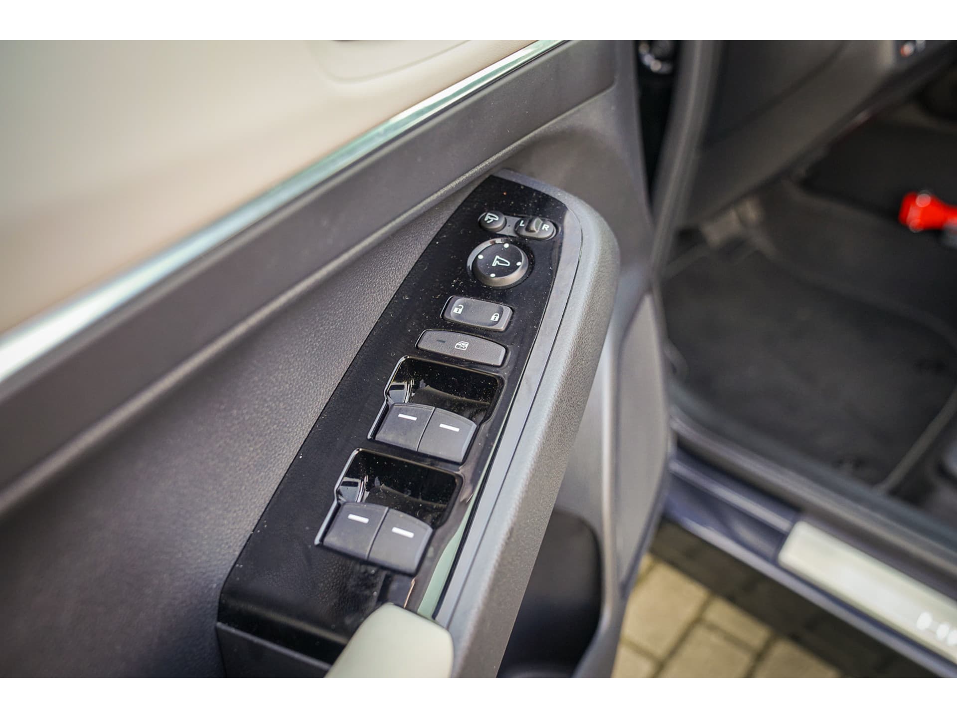 Honda HR-V 1.5i e:HEV ADVANCE STYLE thumbnail 32