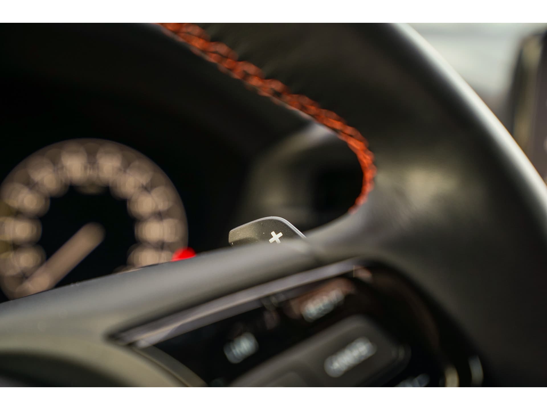 Honda HR-V 1.5i e:HEV ADVANCE STYLE thumbnail 60