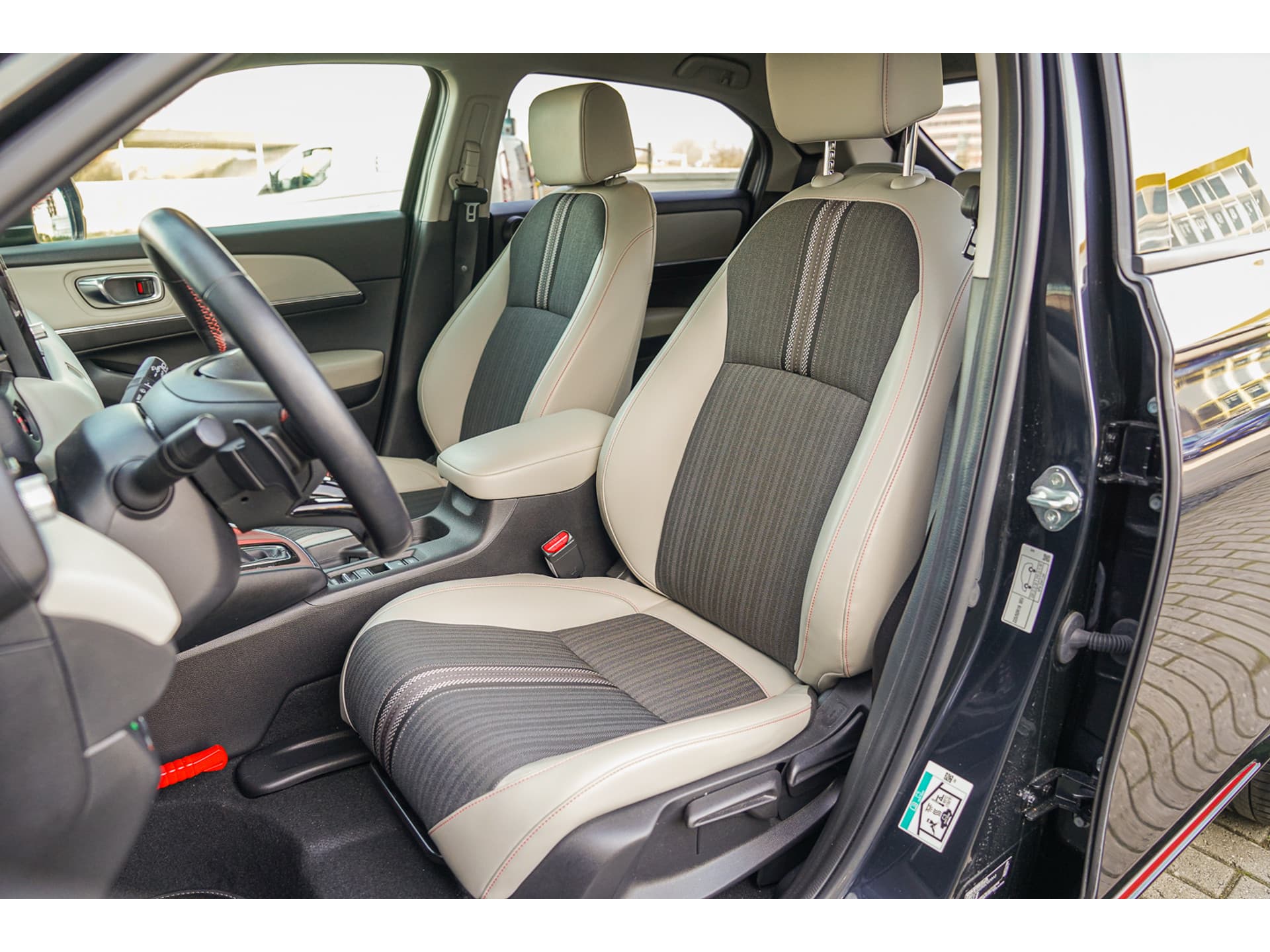 Honda HR-V 1.5i e:HEV ADVANCE STYLE thumbnail 7