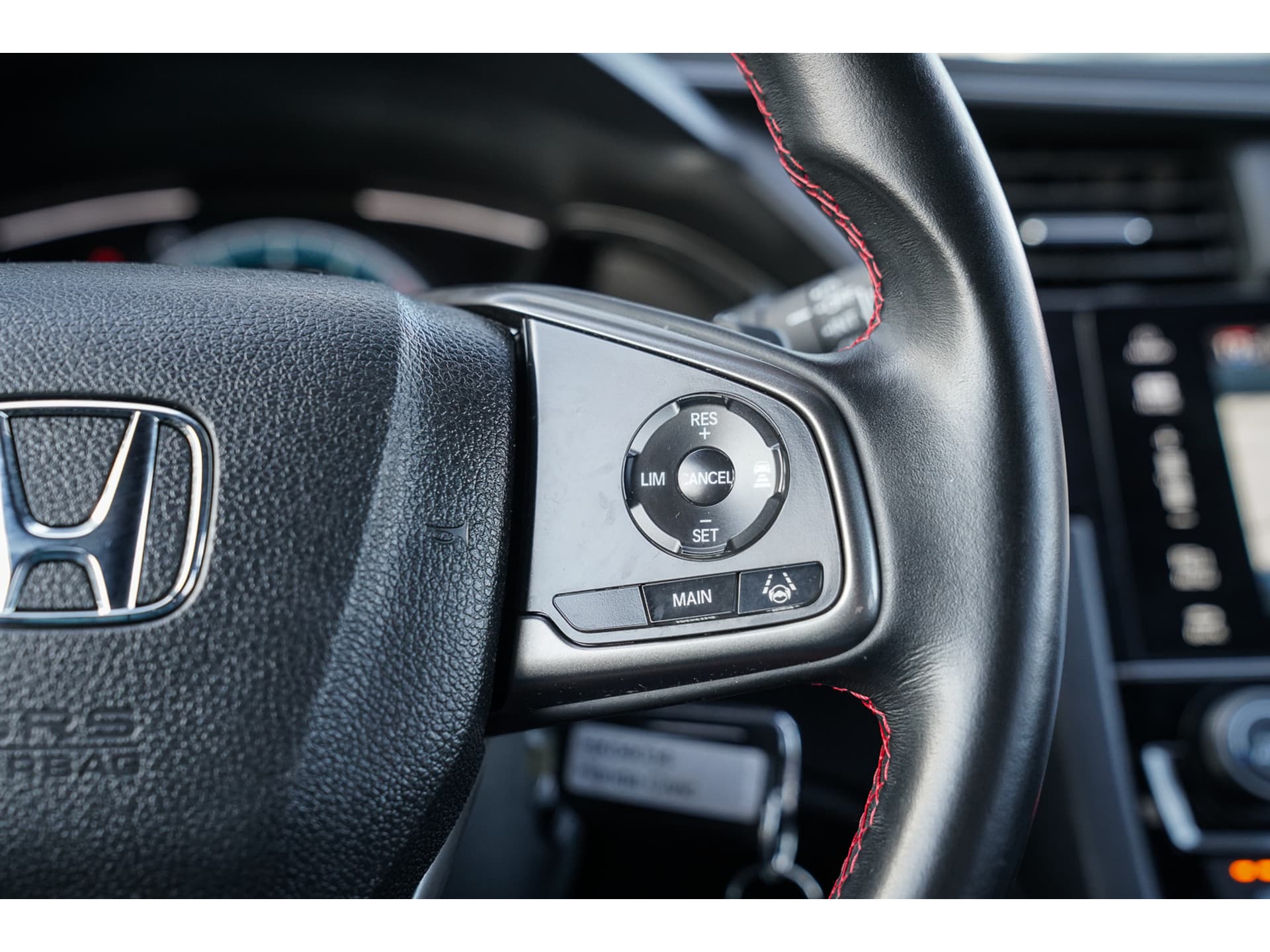 Honda Civic 1.0i VTEC TURBO DYNAMIC BLACK PACK thumbnail 16