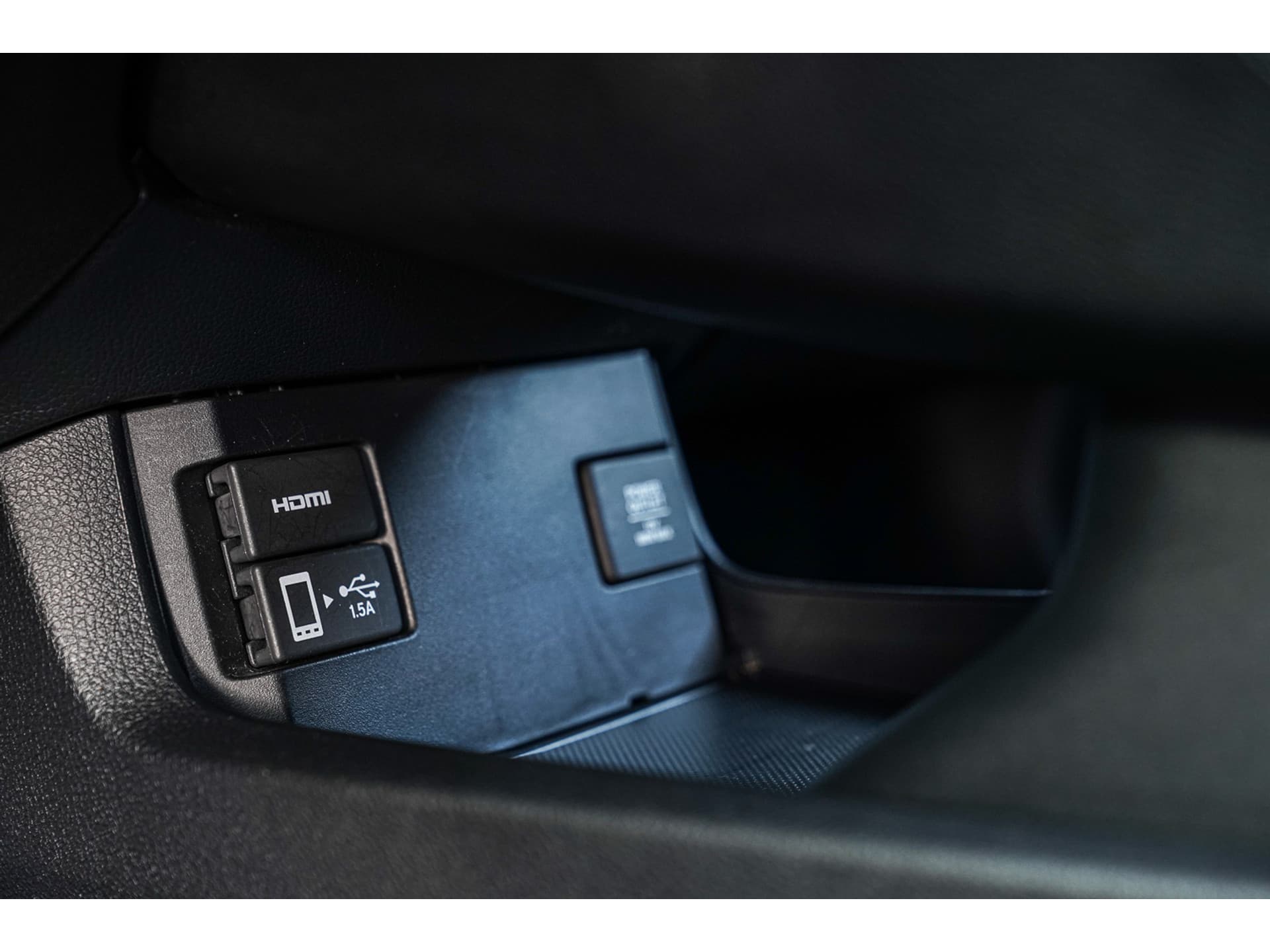 Honda Civic 1.0i VTEC TURBO DYNAMIC BLACK PACK thumbnail 42