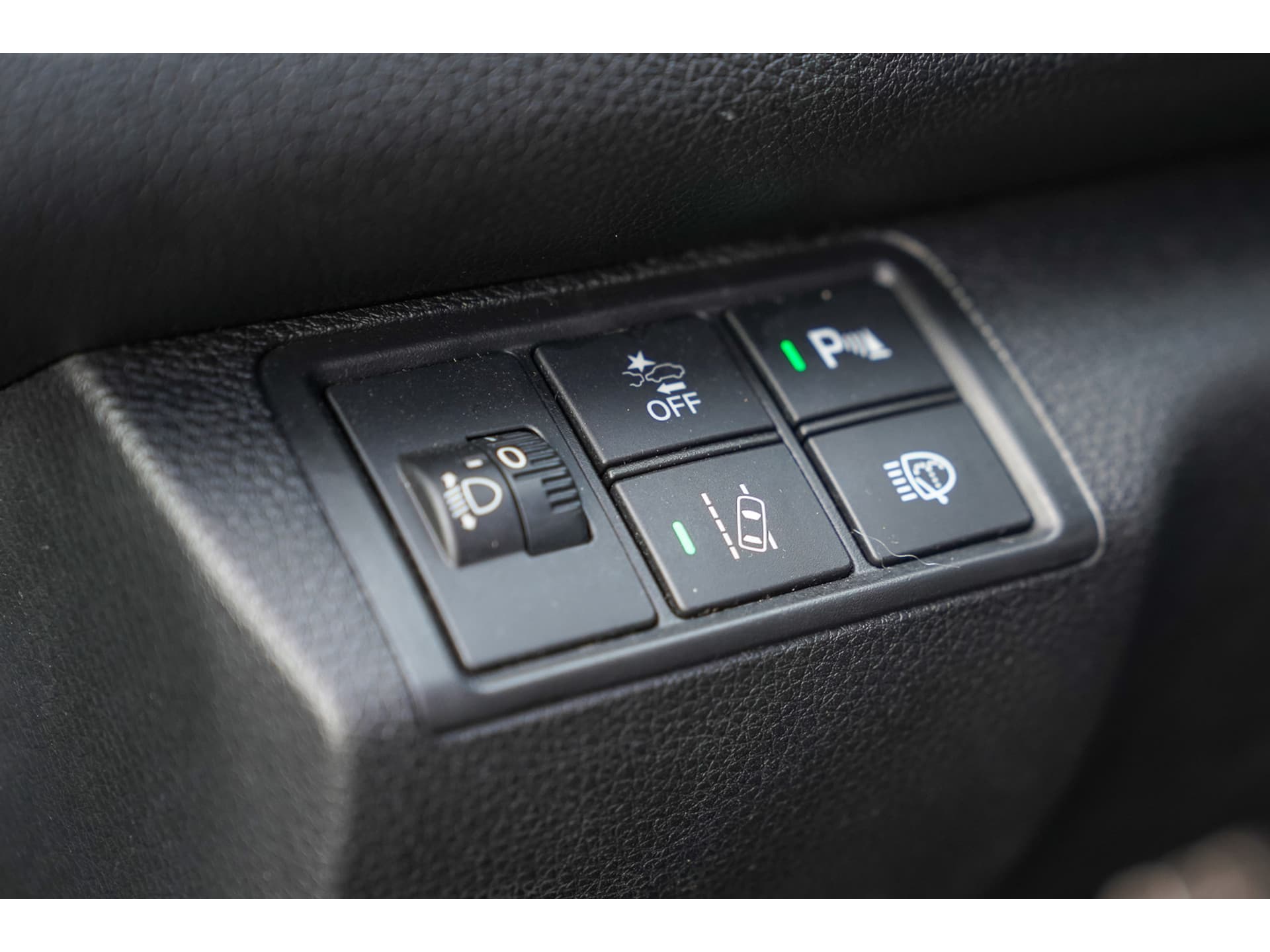 Honda Civic 1.0i VTEC ELEGANCE TURBO thumbnail 23