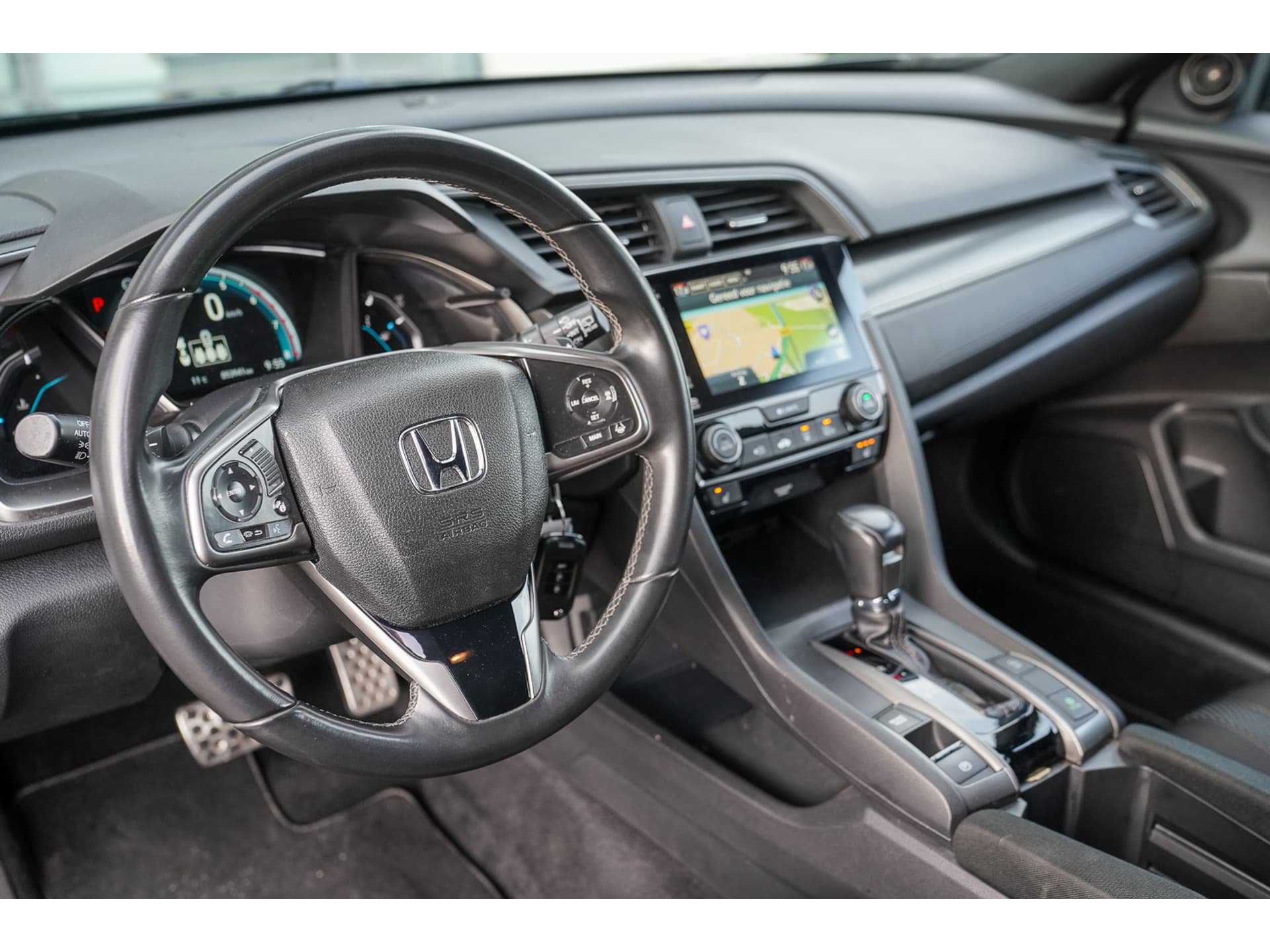 Honda Civic 1.0i VTEC ELEGANCE TURBO thumbnail 6