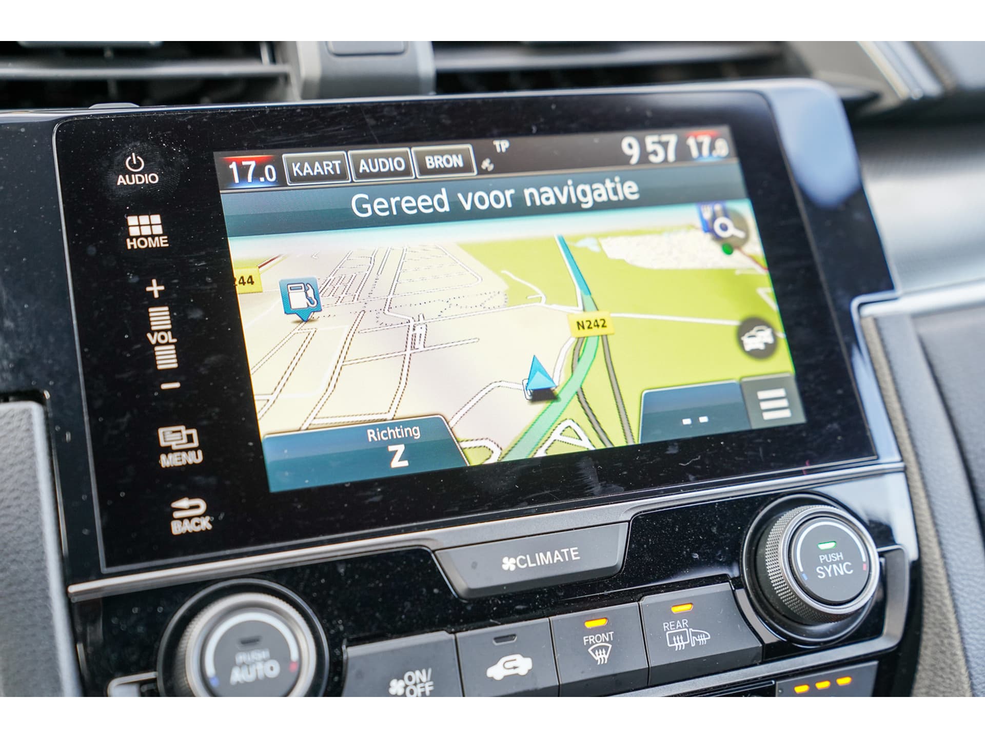 Honda Civic 1.0i VTEC ELEGANCE TURBO thumbnail 7