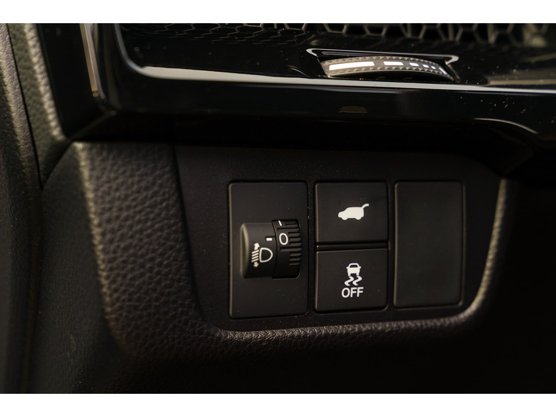 Honda CR-V 2.0i e:HEV ELEGANCE thumbnail 19