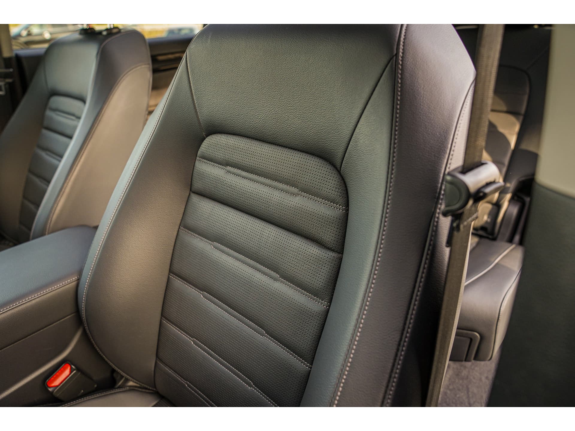 Honda CR-V 2.0i e:HEV ELEGANCE thumbnail 43