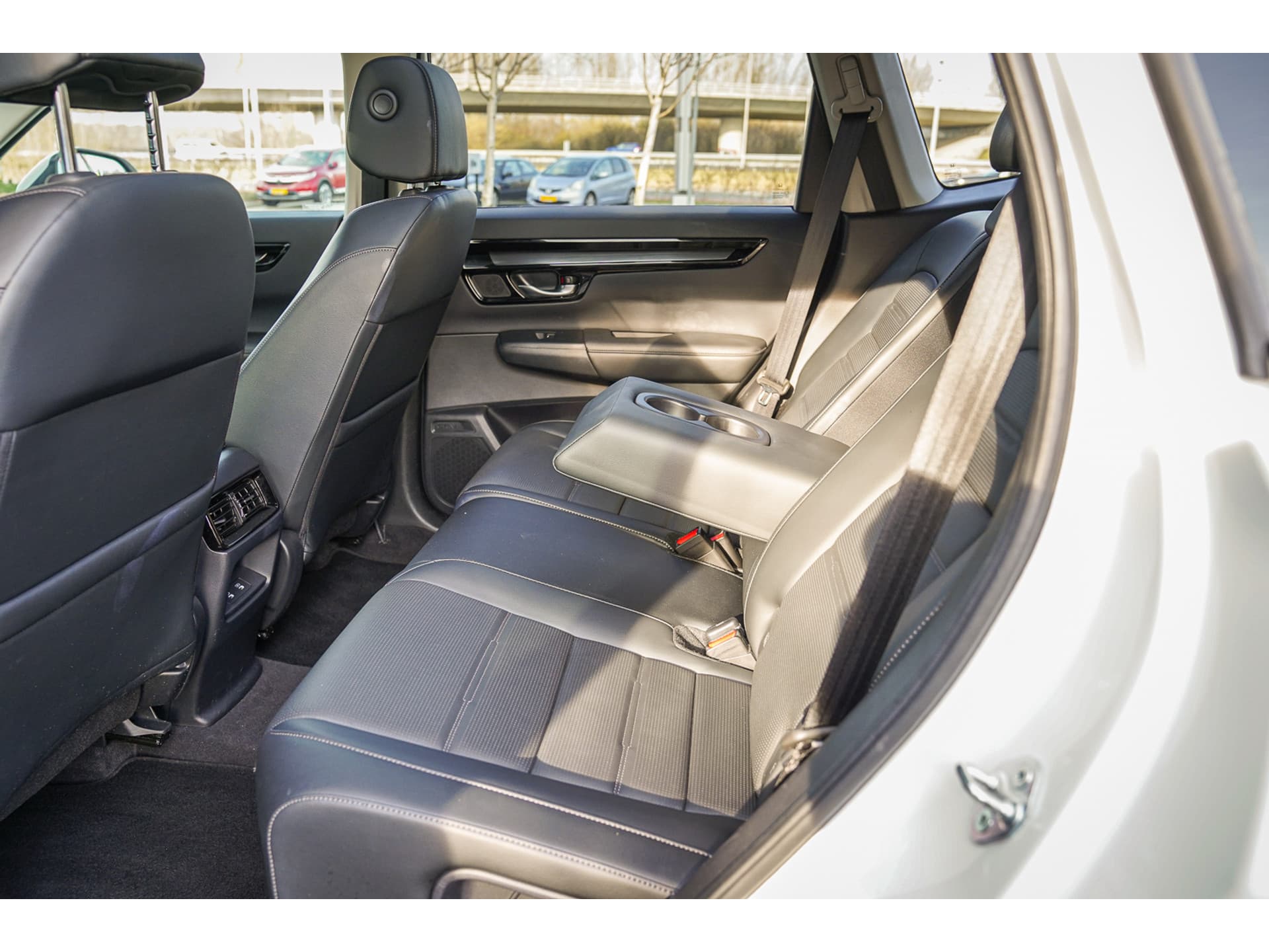 Honda CR-V 2.0i e:HEV ELEGANCE thumbnail 44