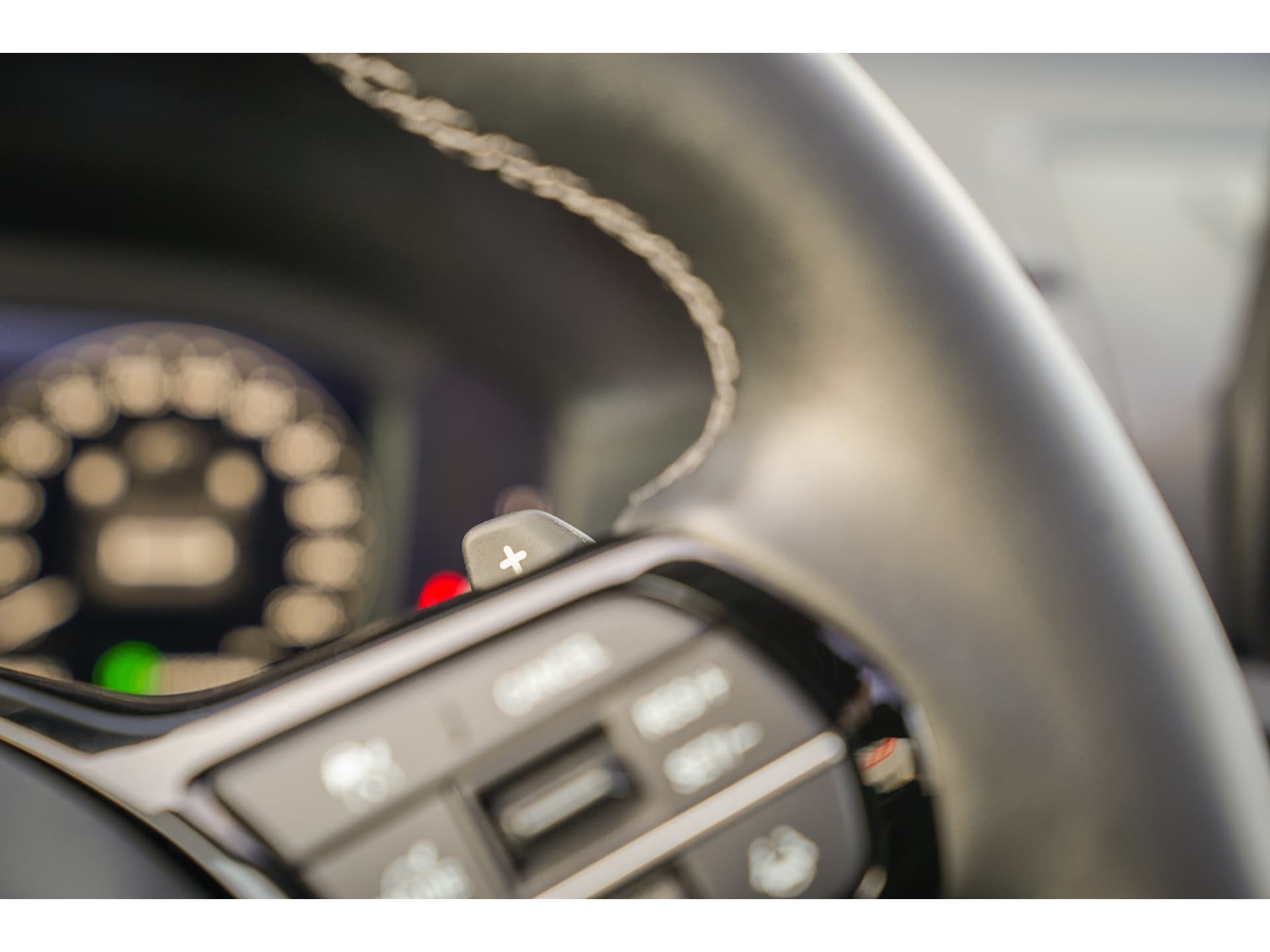 Honda CR-V 2.0i e:HEV ELEGANCE thumbnail 54