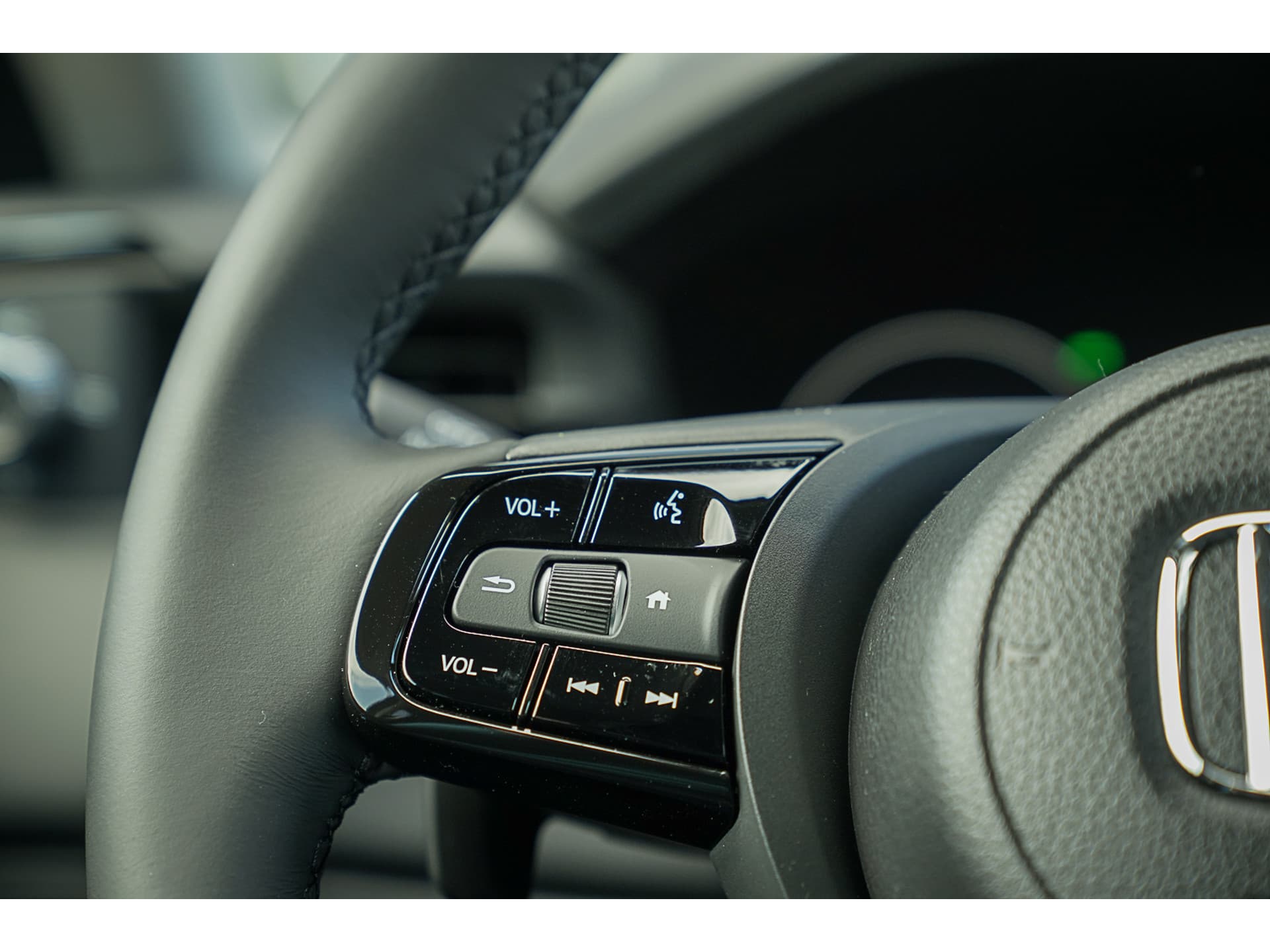 Honda HR-V 1.5i e:HEV ELEGANCE thumbnail 13