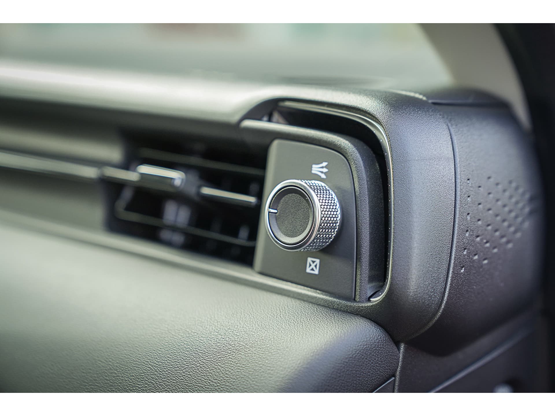 Honda HR-V 1.5i e:HEV ELEGANCE thumbnail 45