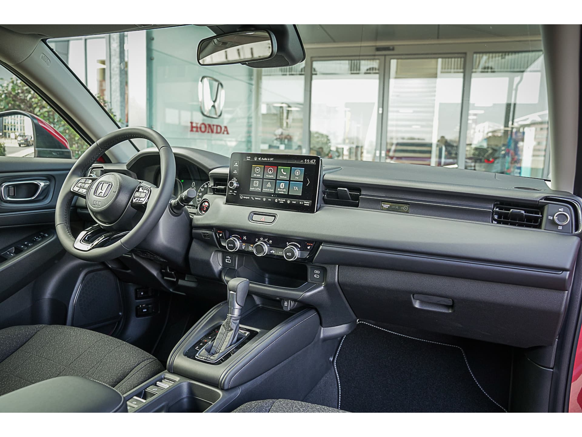 Honda HR-V 1.5i e:HEV ELEGANCE thumbnail 5