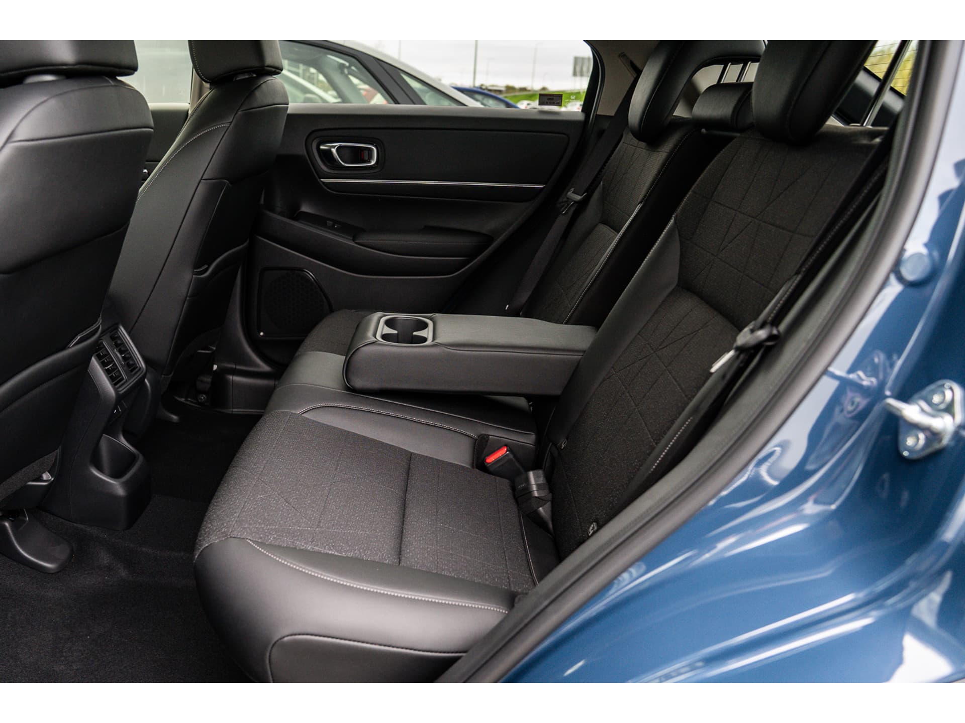 Honda HR-V 1.5i e:HEV ADVANCE thumbnail 29