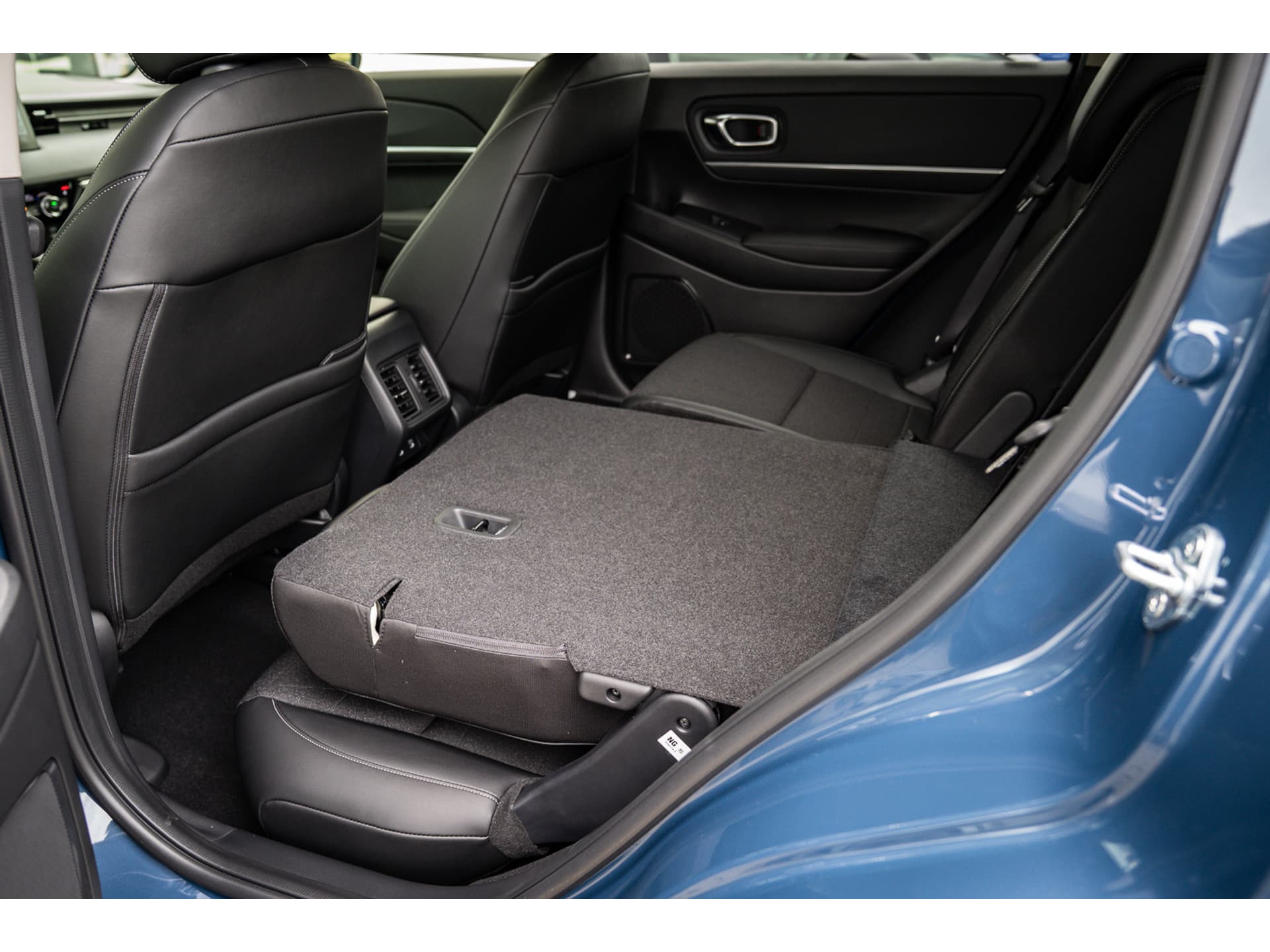 Honda HR-V 1.5i e:HEV ADVANCE thumbnail 36