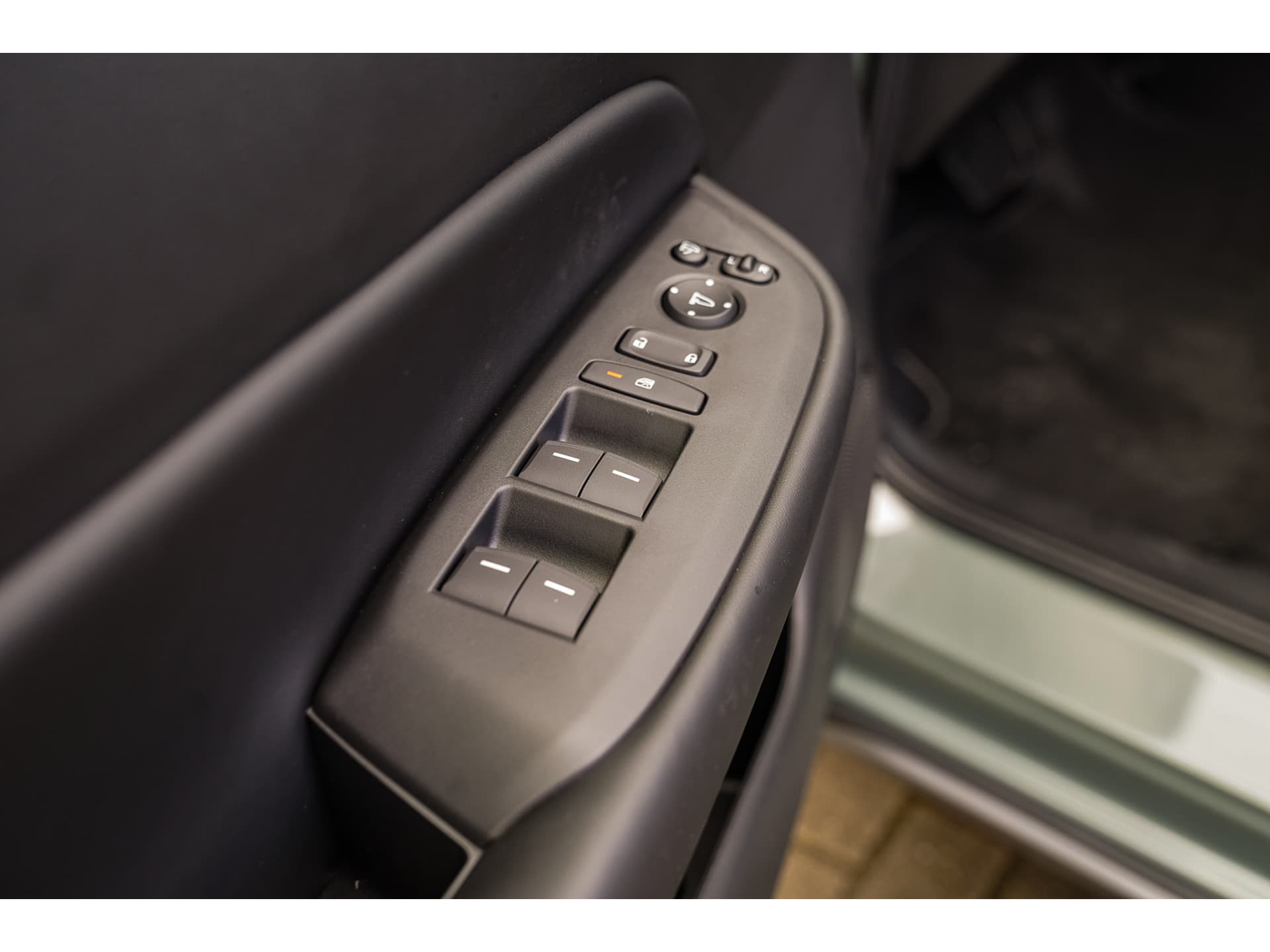 Honda Jazz 1.5i e:HEV ADVANCE CROSSTAR thumbnail 30