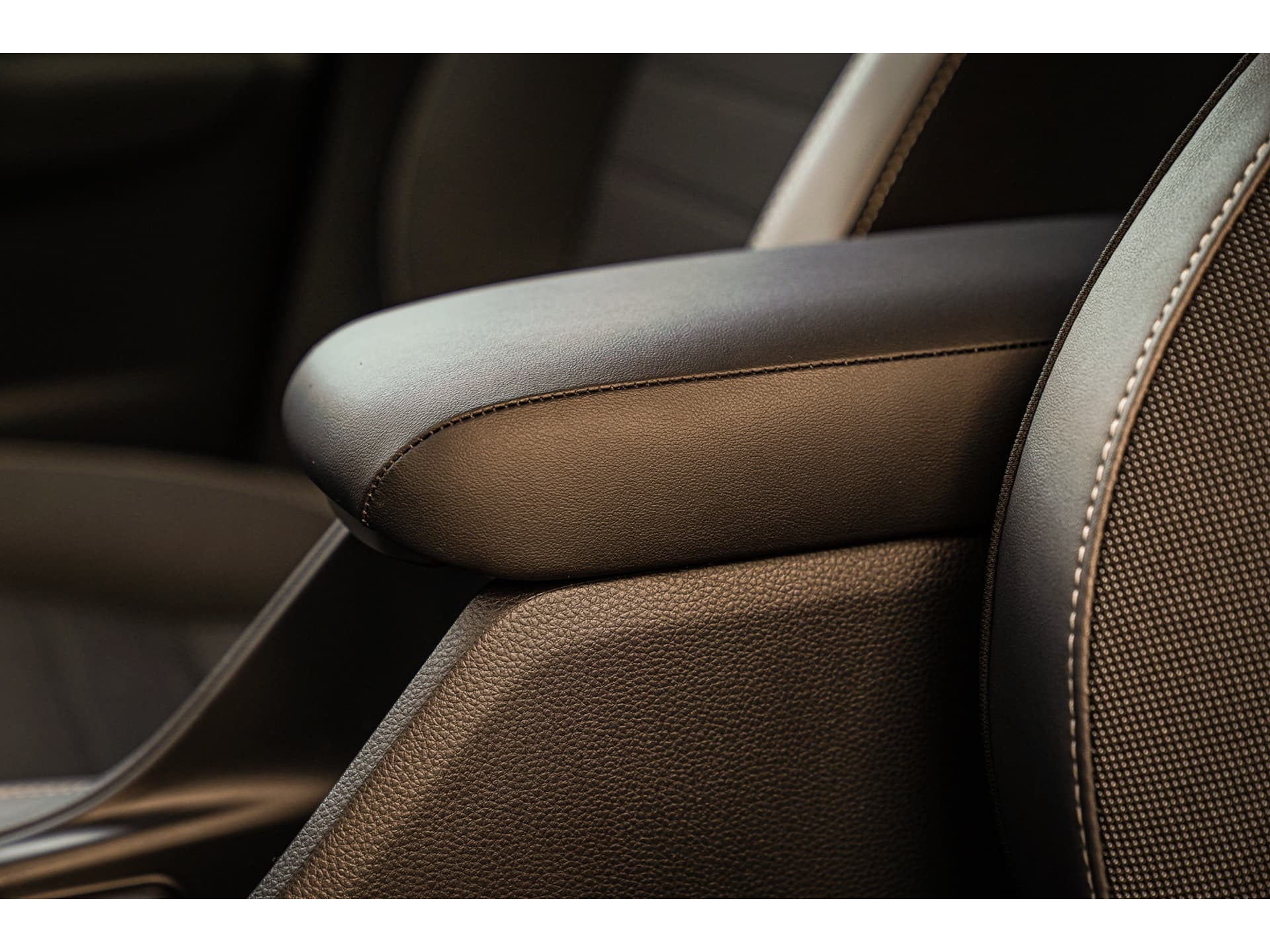 Honda Jazz 1.5i e:HEV ADVANCE CROSSTAR thumbnail 47