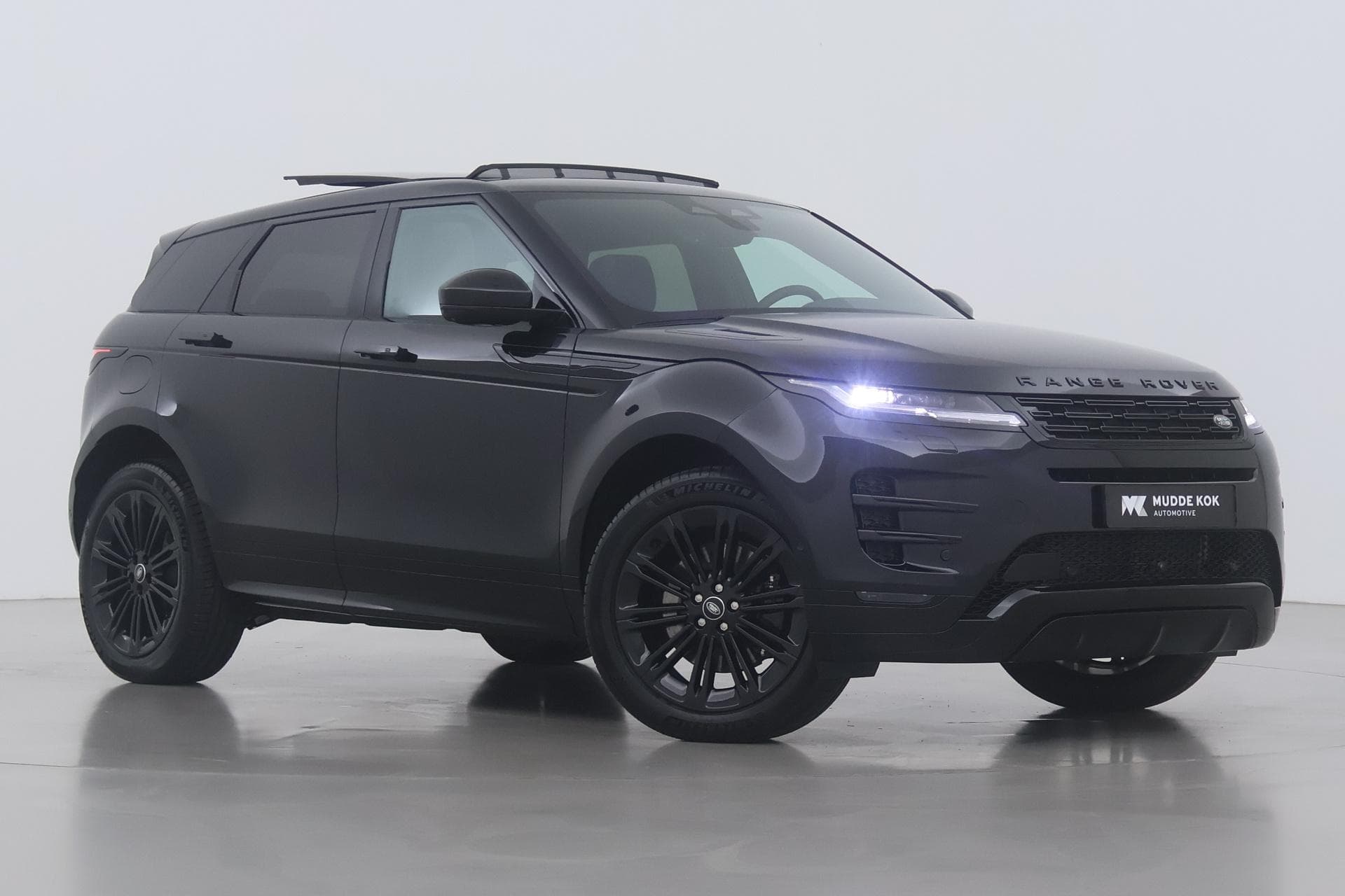 Land Rover Range Rover Evoque P270e PHEV Dynamic SE | Limited Edition | Black Pack | Panoramadak | ACC | Meridian Sound | Stoel+Stuurverwarming