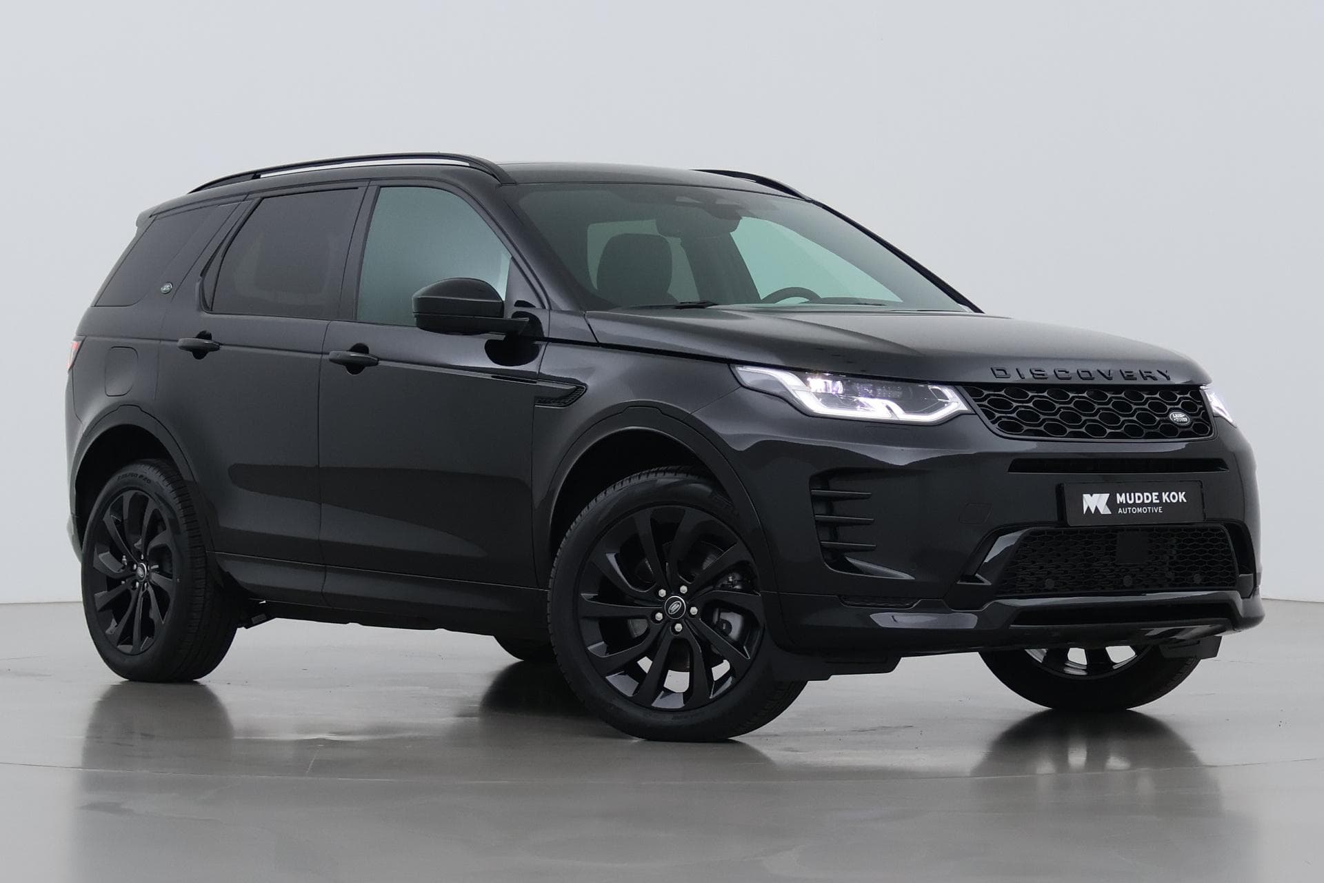 Land Rover Discovery Sport P270e PHEV Dynamic SE | Panoramadak | Trekhaak | ACC | Meridian | Stoel+Stuurverwarming