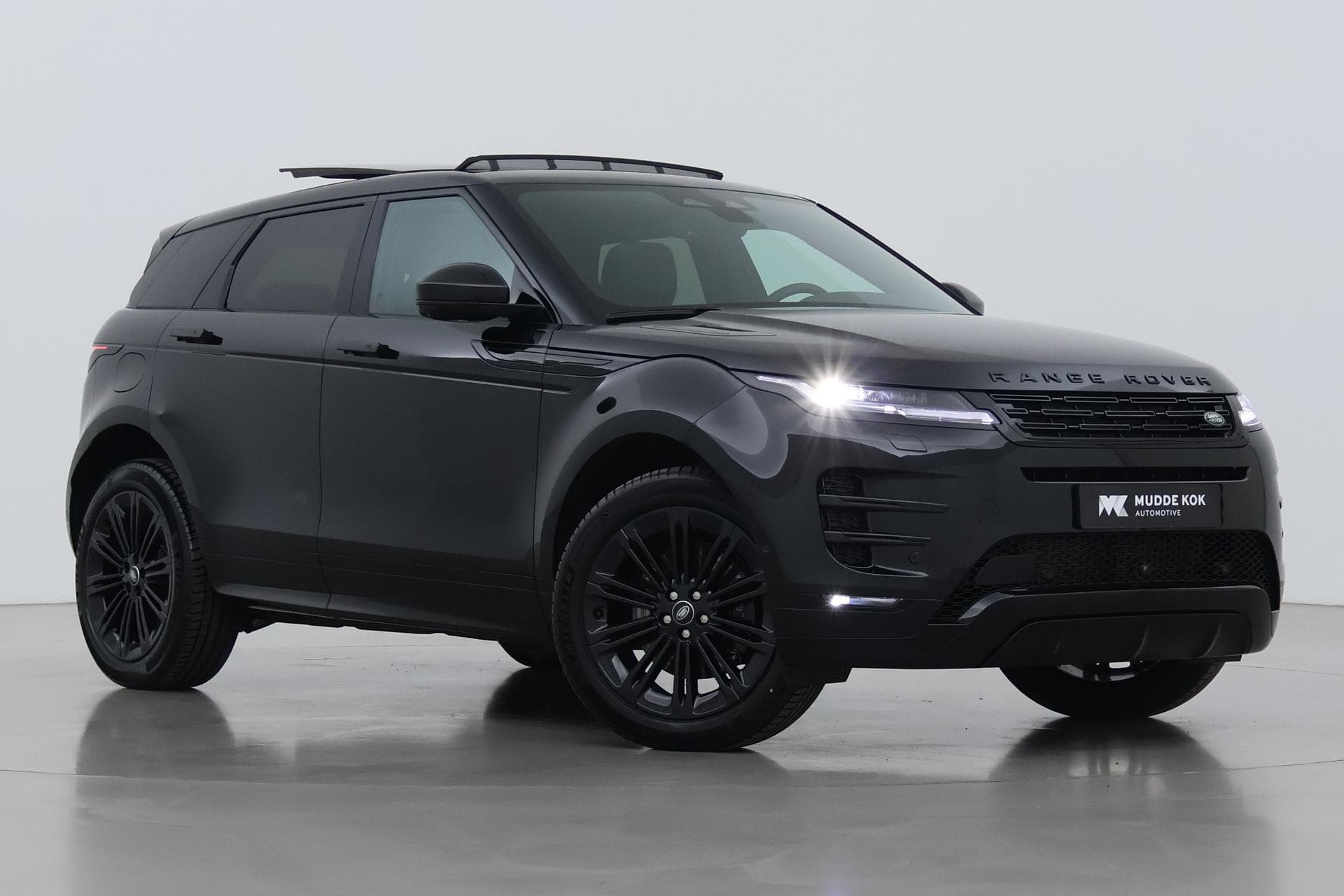 Land Rover Range Rover Evoque P270e PHEV Dynamic SE | Black Pack | Panoramadak | Meridian | ACC | 360 Camera | Stoel+Stuurverwarming