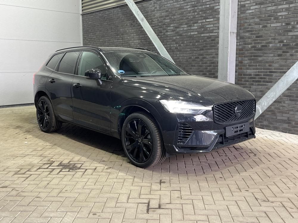 Volvo XC60 T6 Plug-in hybrid Plus Black Edition | FACELIFT | ACC | harman/kardon | 360° Camera | Stoel+Stuurverwarming | BLIS