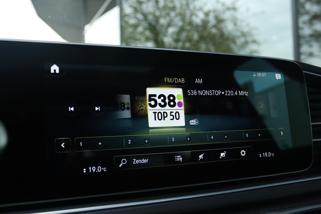 Mercedes-Benz GLE AMG 53 4MATIC+ 435 PK GRIJS KENTEKEN thumbnail 44