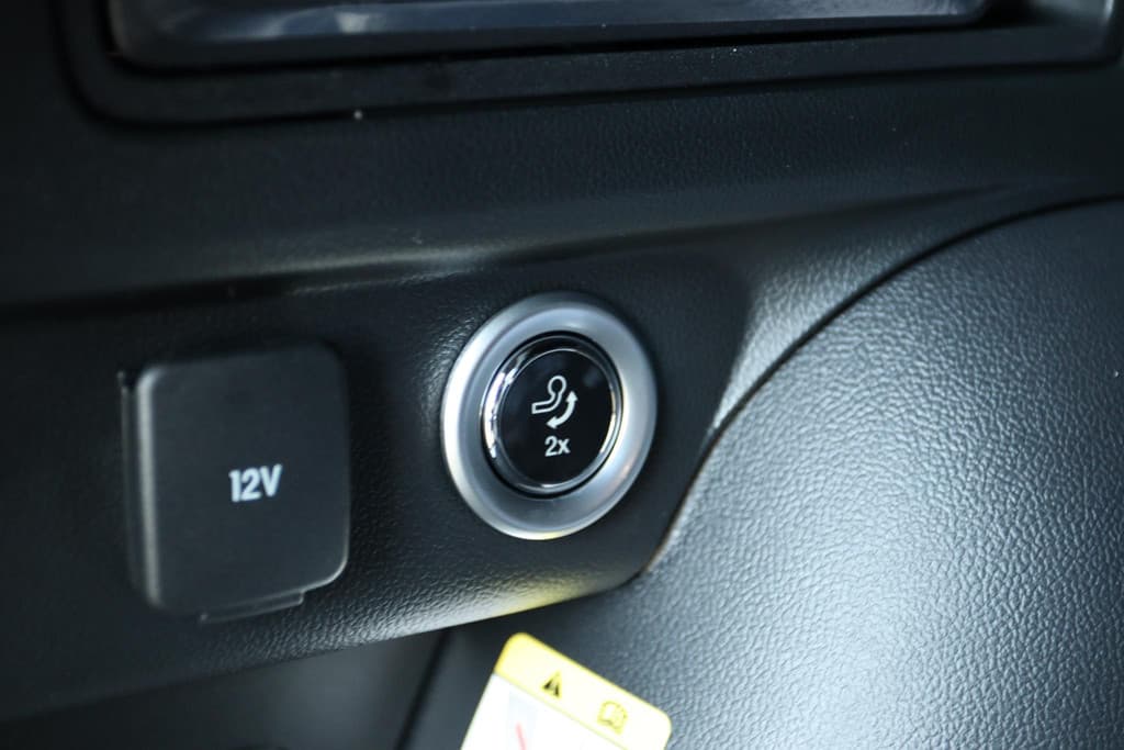 Ford Kuga 2.5 PHEV SOUND EDITION ST-LINE X BLACK PACK thumbnail 33