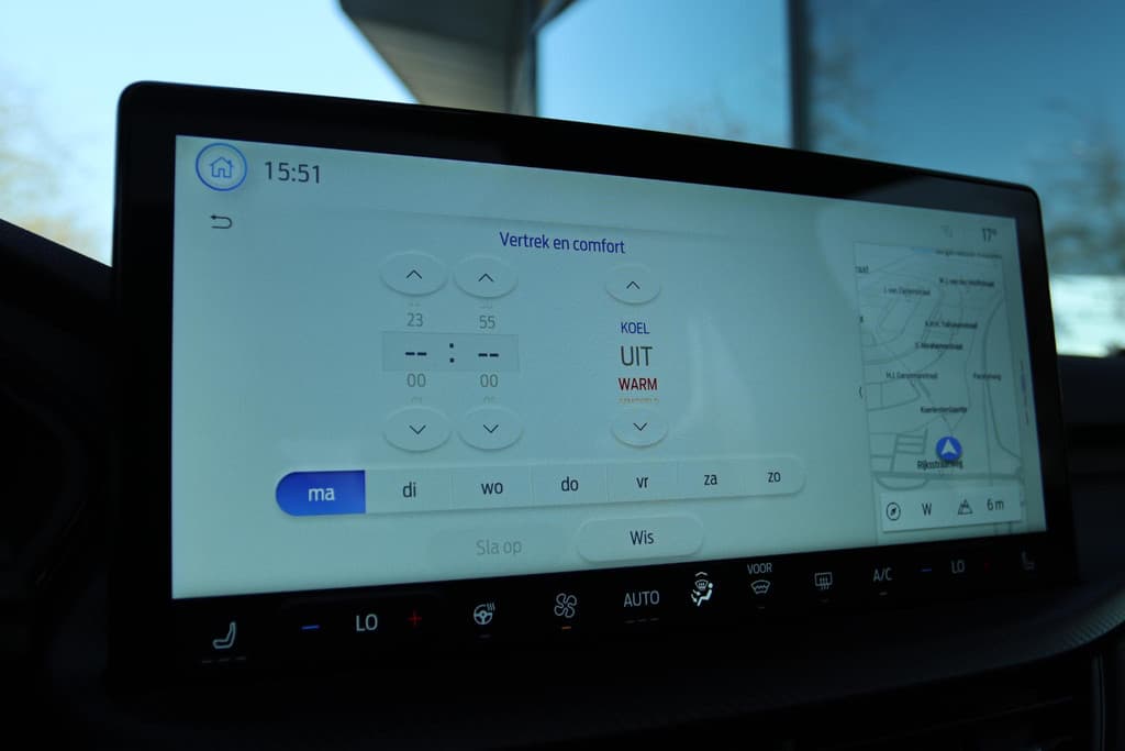 Ford Kuga 2.5 PHEV SOUND EDITION ST-LINE X BLACK PACK thumbnail 46